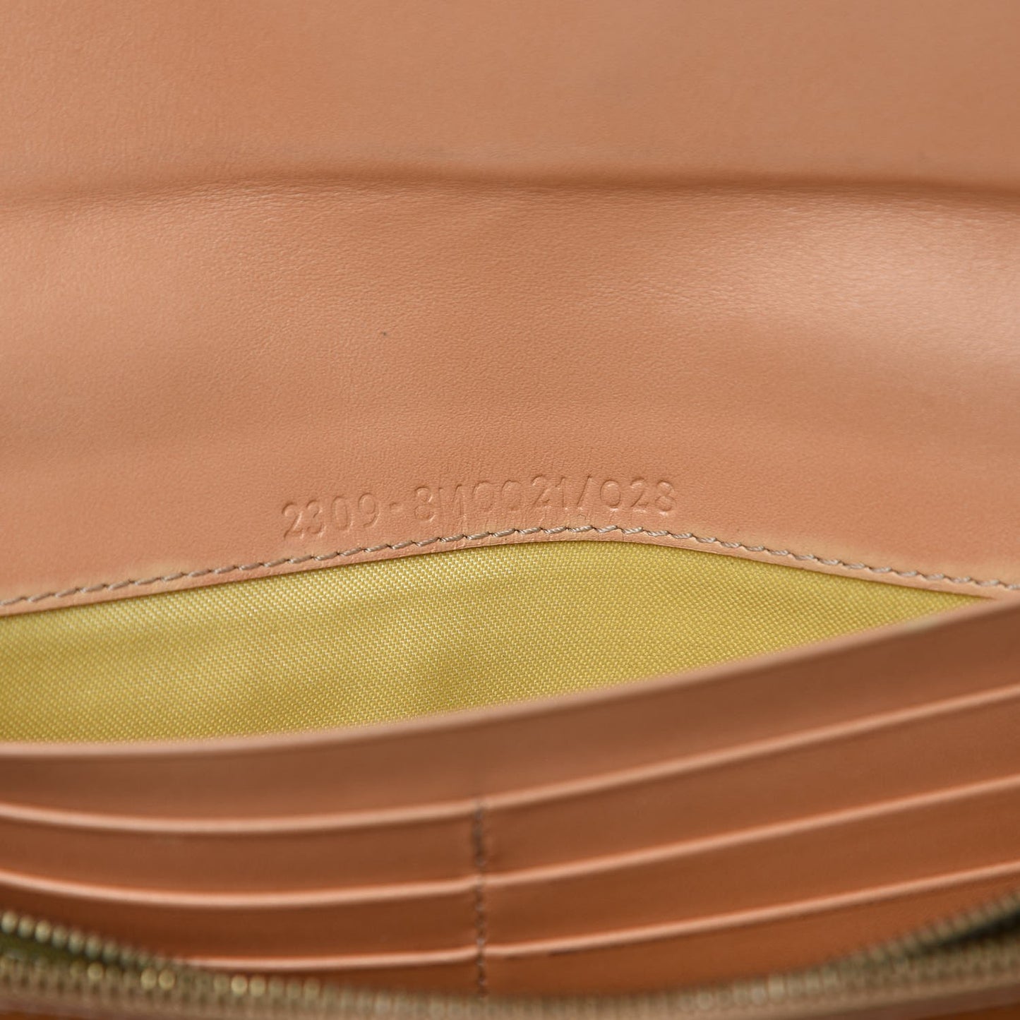 Zucca Continental Wallet Pink