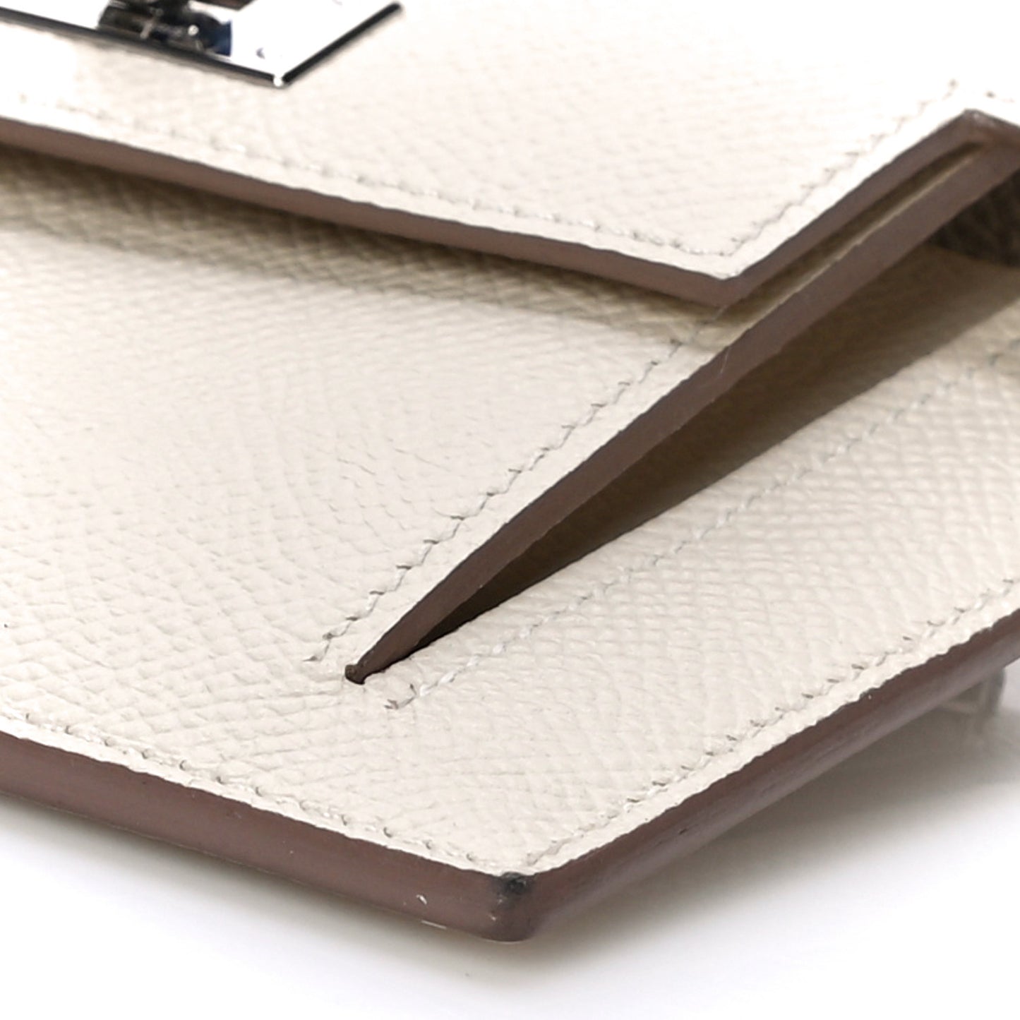 Epsom Kelly Pocket Compact Wallet Craie