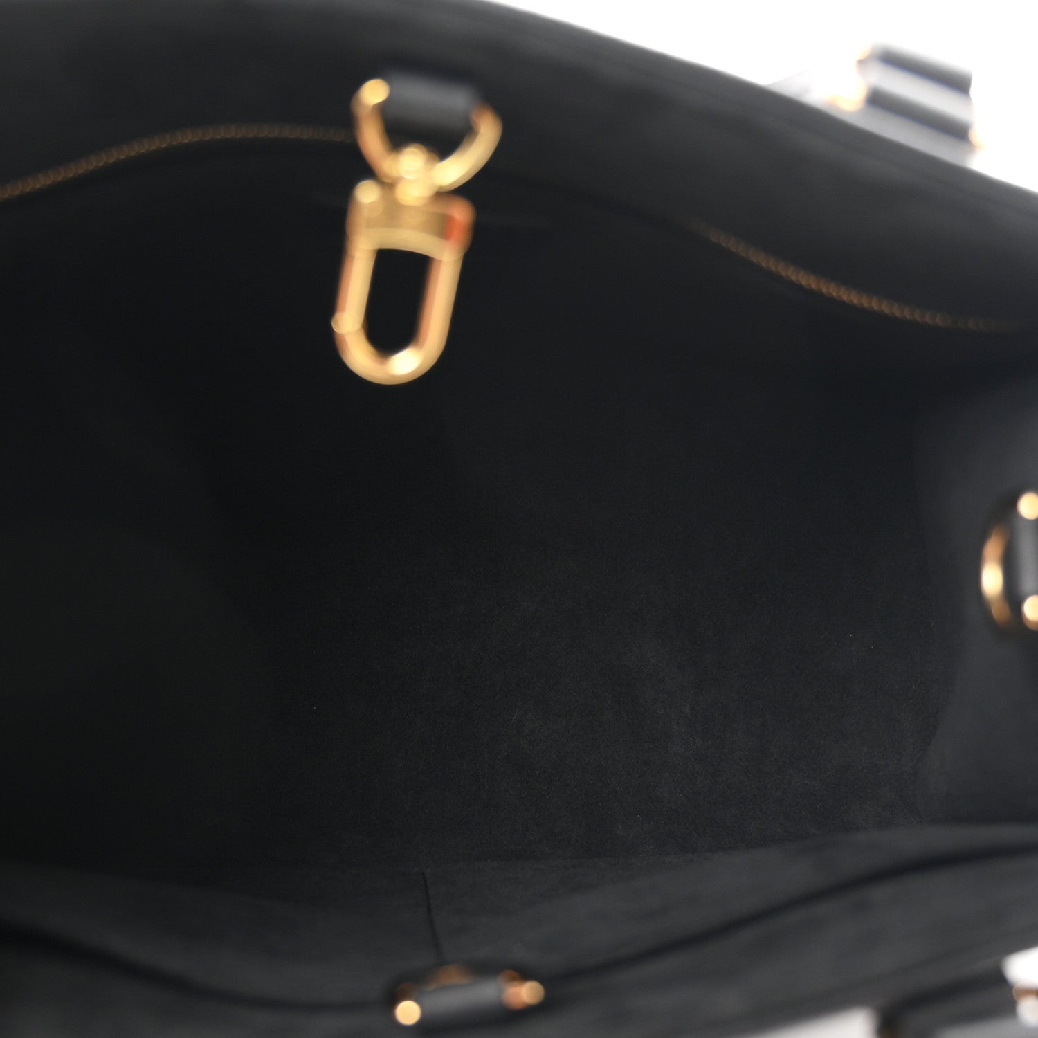 Louis Vuitton Empreinte Monogram Giant Onthego PM Black 6 of 9