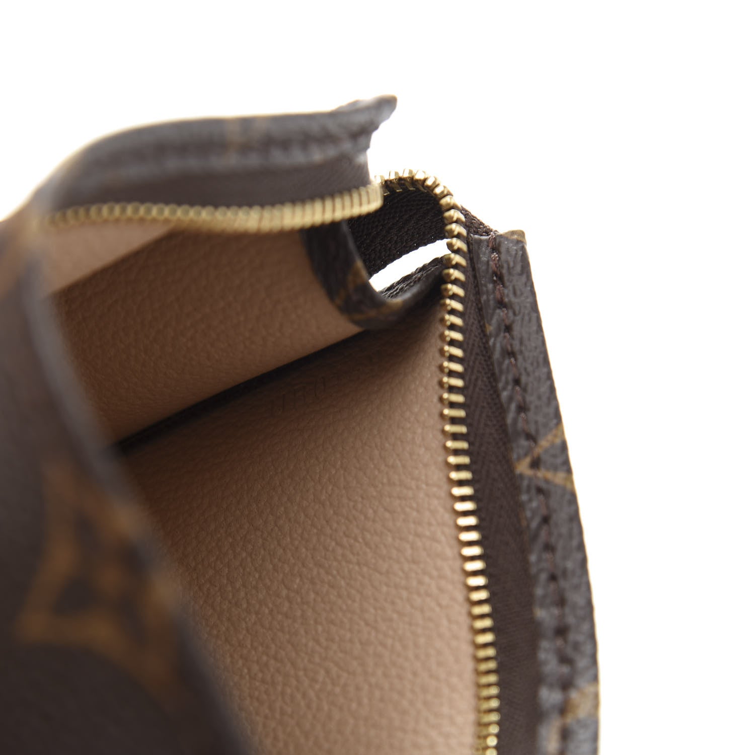 Louis Vuitton Monogram Toiletry Pouch 15 6 of 9