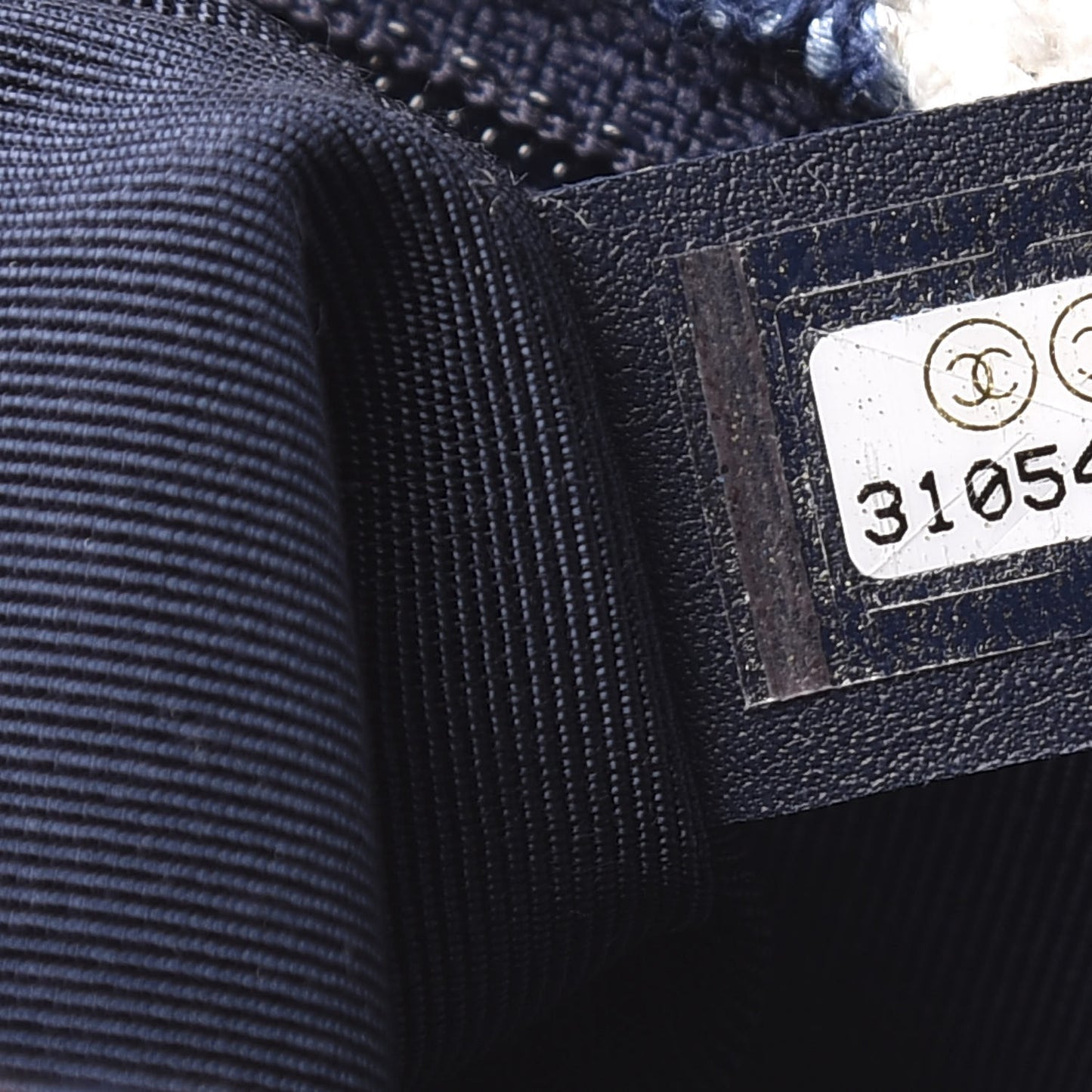 Tweed Quilted Medium 19 Flap Ecru Navy Blue Multicolor