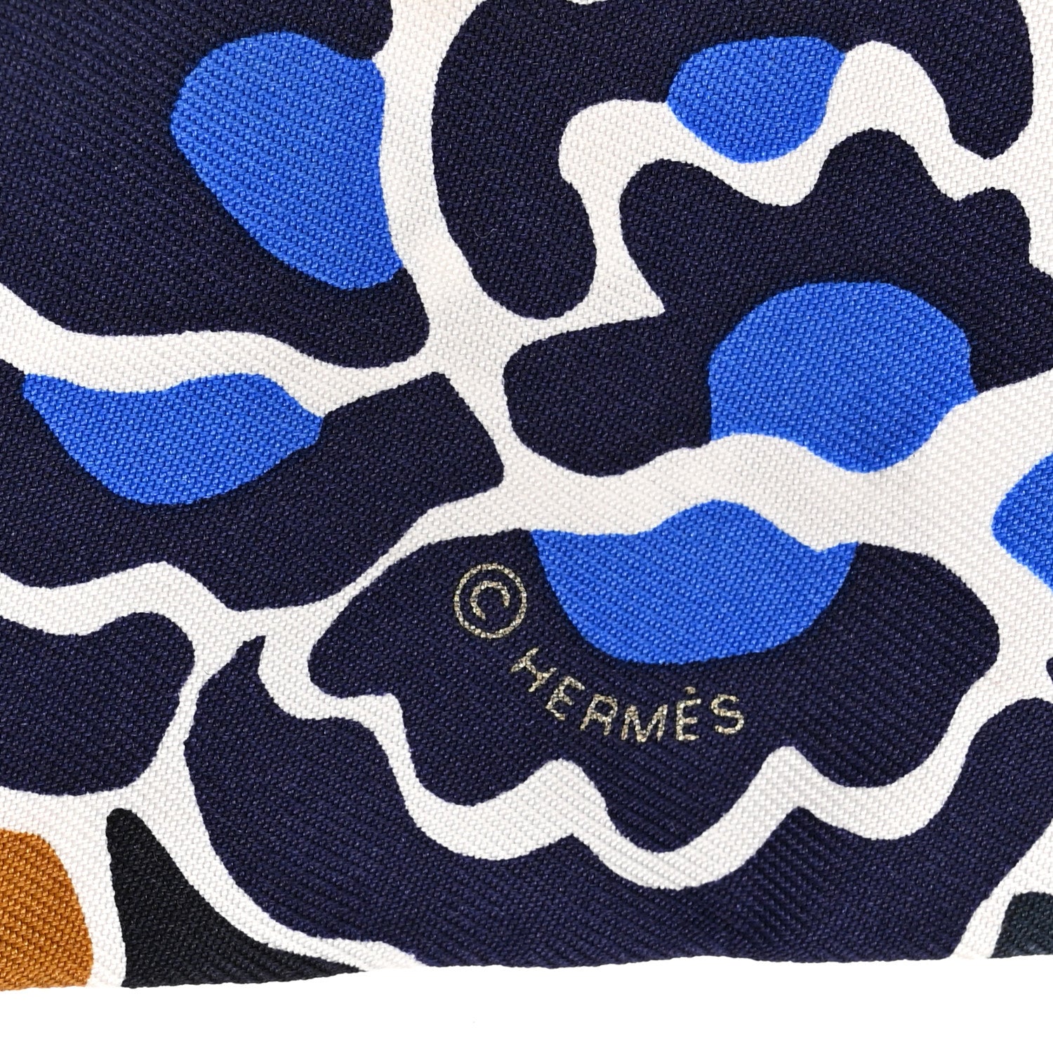Hermes Silk Bingata Sticker Twilly Bleu Vif Marine Tabac Blanc 4 of 6
