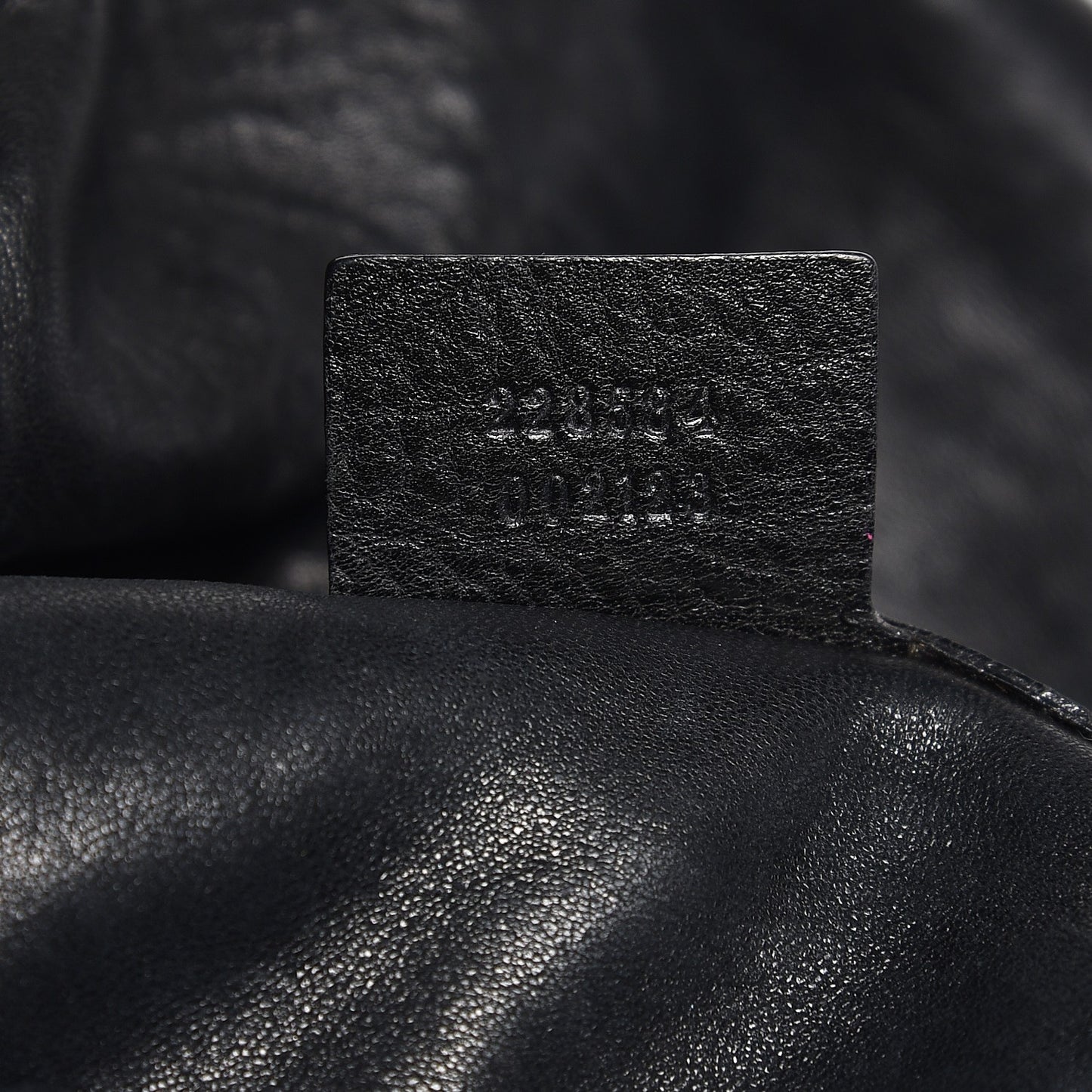 Python Icon Bit Shoulder Bag Black