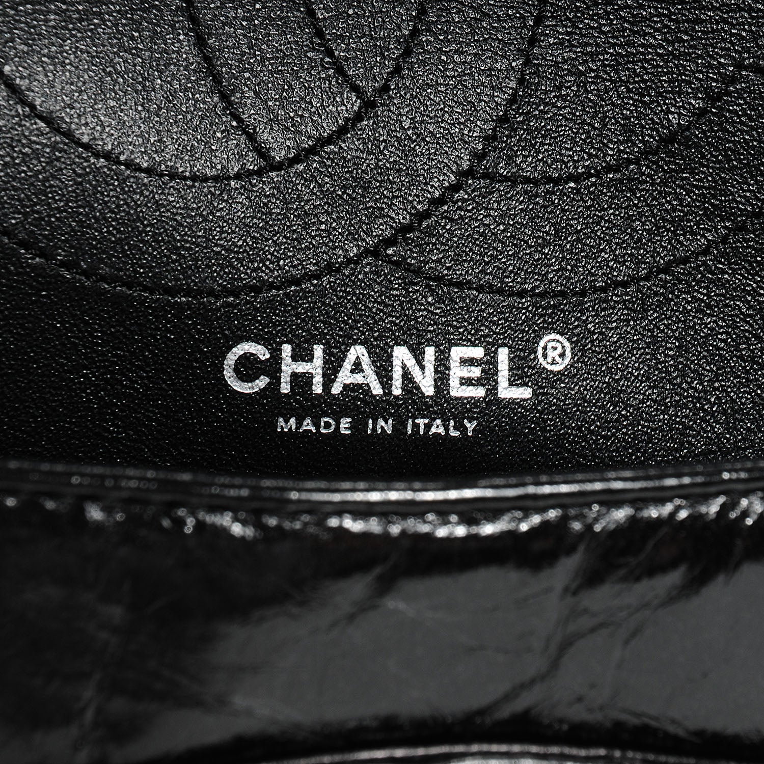 Chanel Glazed Calfskin 2.55 Reissue 226 Black Flap 7 of 10