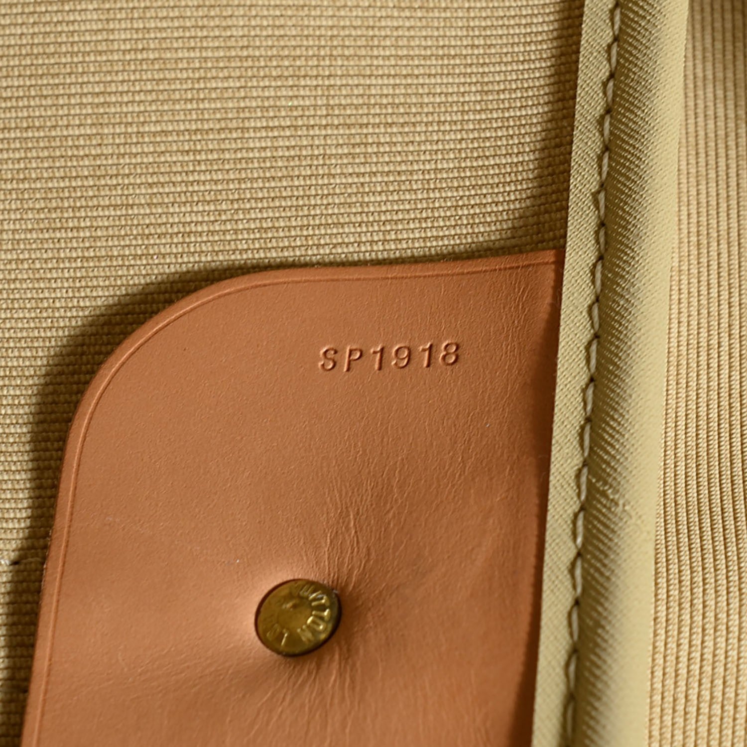 Louis Vuitton Monogram Sirius 50 7 of 7