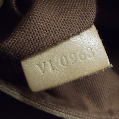 Louis Vuitton Monogram Alma 8 of 9