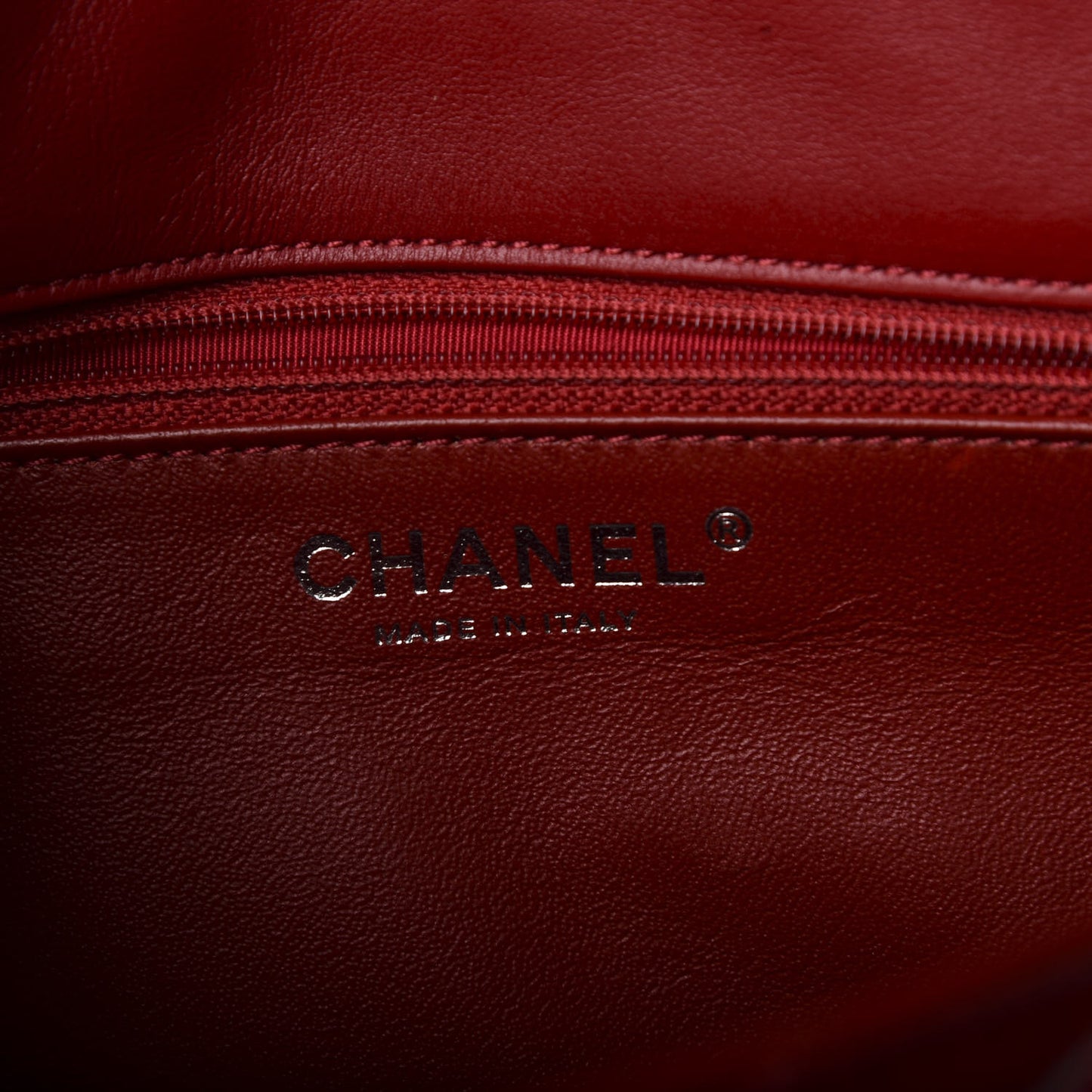 Patent Chevron Quilted Medium Single Flap Red