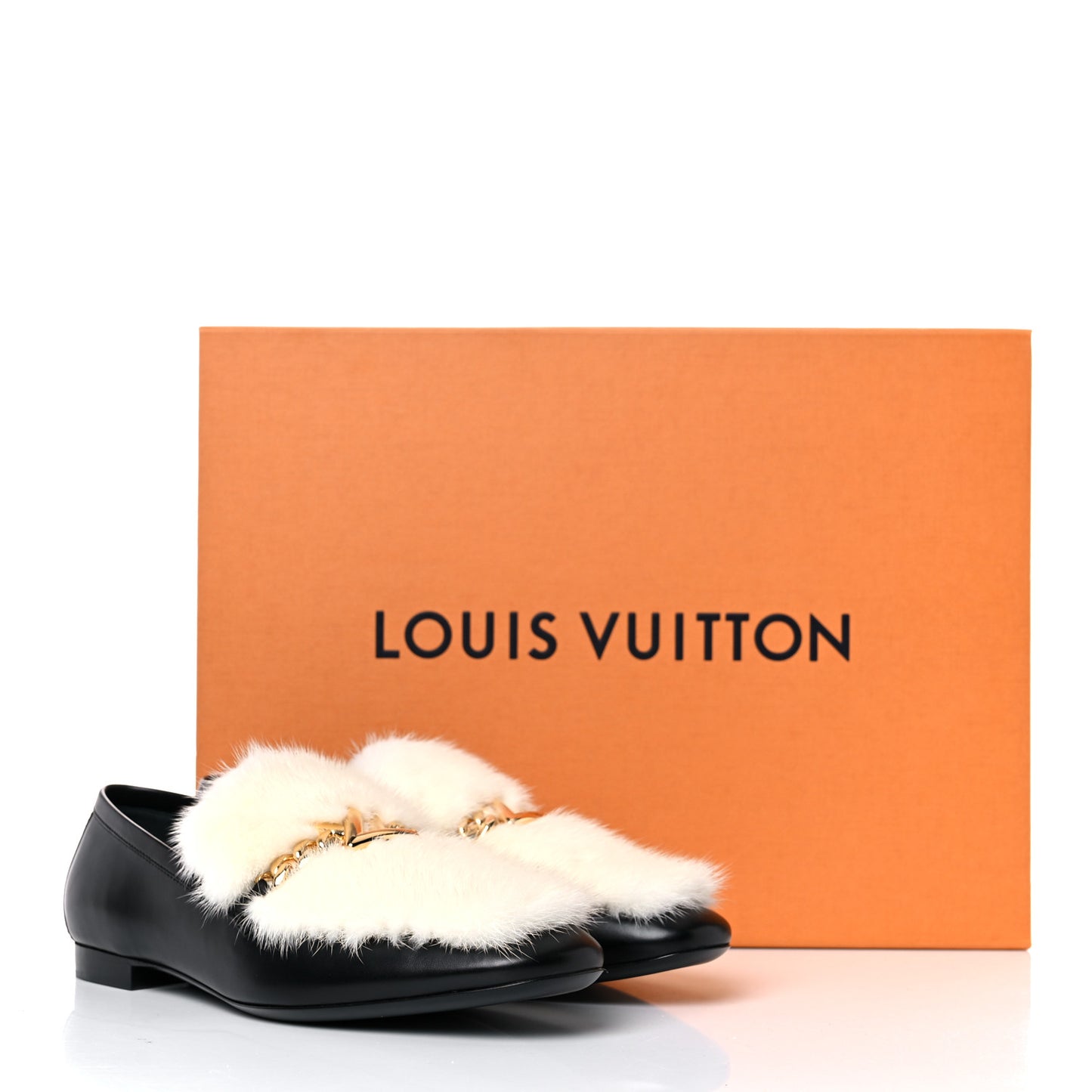 Calfskin Mink Upper Case Flat Loafer 37.5 Black