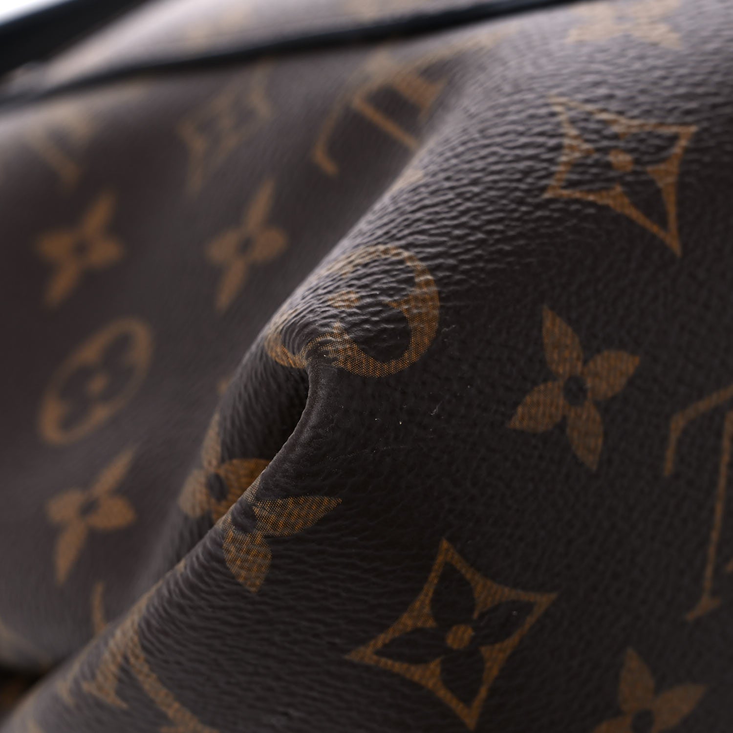 Louis Vuitton Monogram Beaubourg MM Safran Imperial 10 of 13