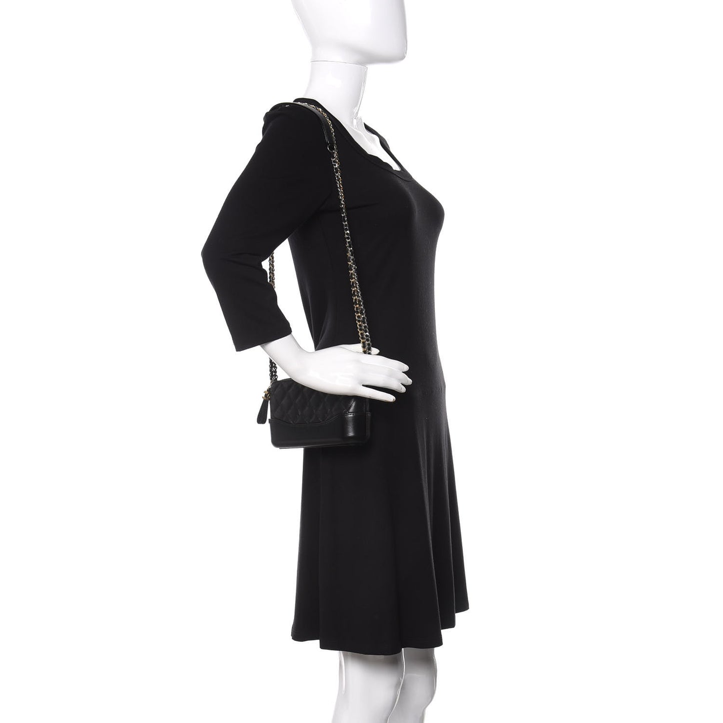 Aged Calfskin Quilted Small Gabrielle Clutch With Chain Black