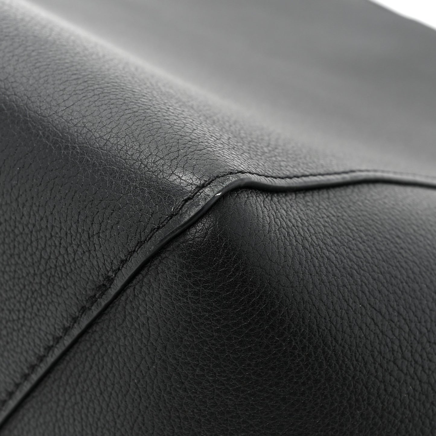 Calfskin Lockme Cabas Black