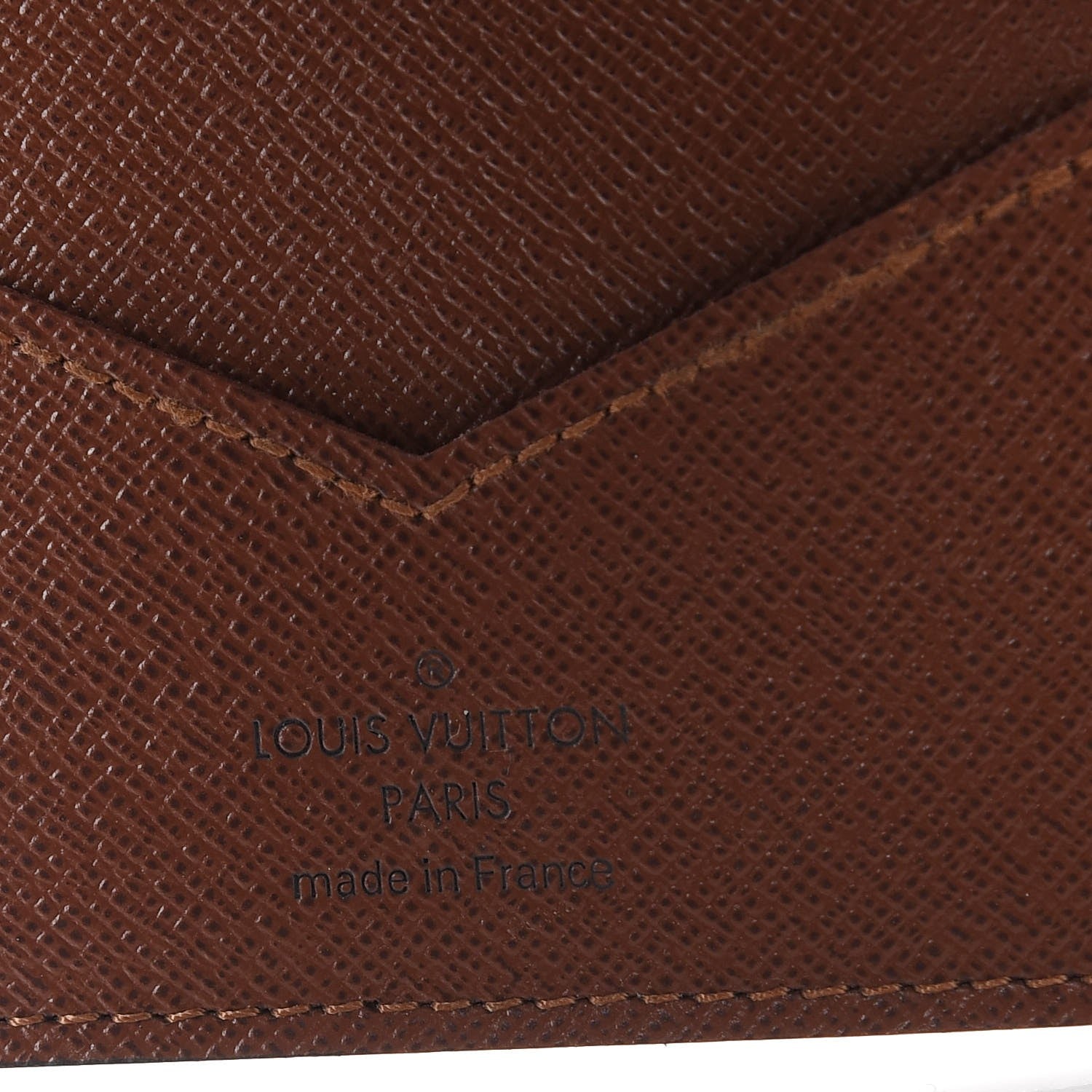 Louis Vuitton Monogram Passport Cover 6 of 8