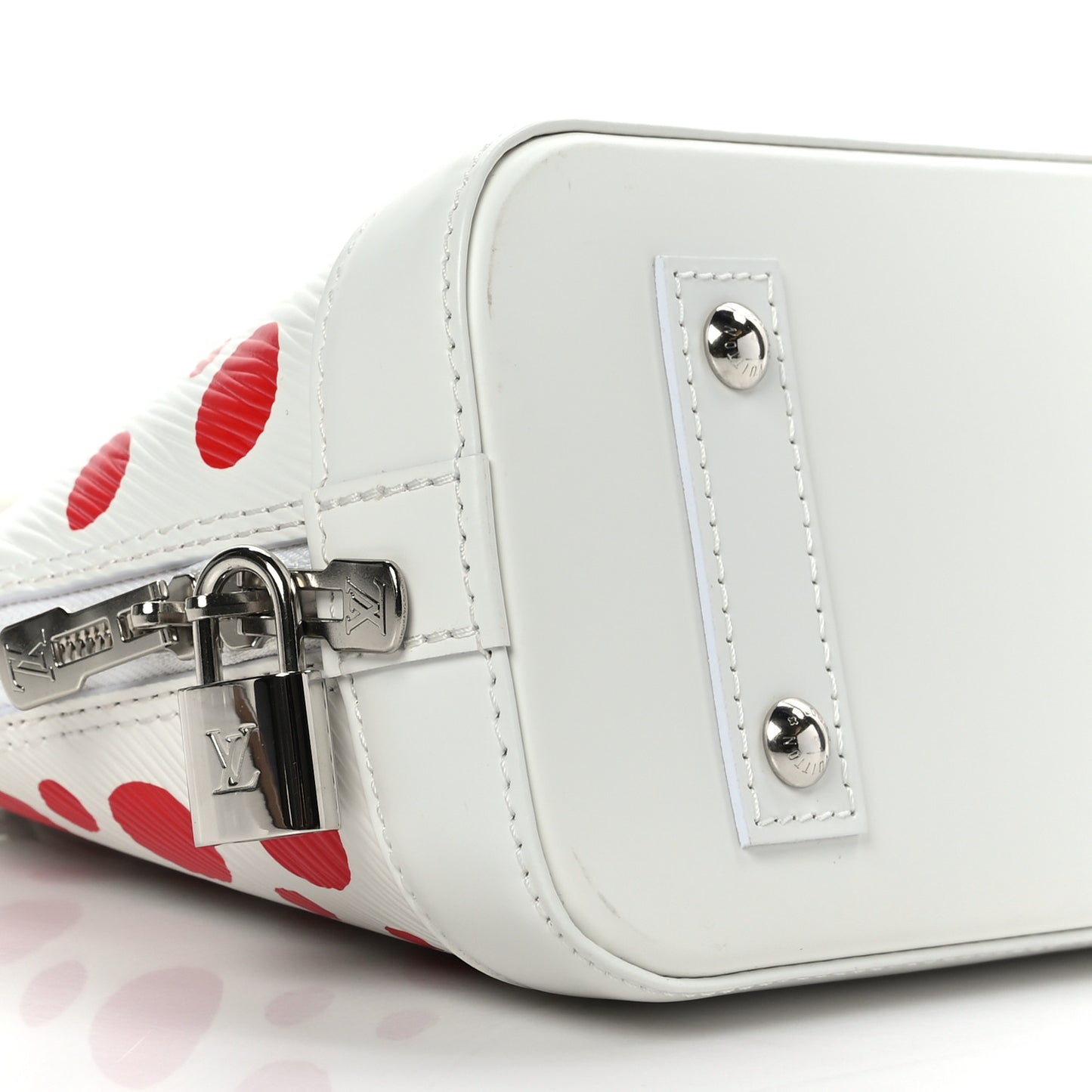 LV X YK Epi Alma BB White