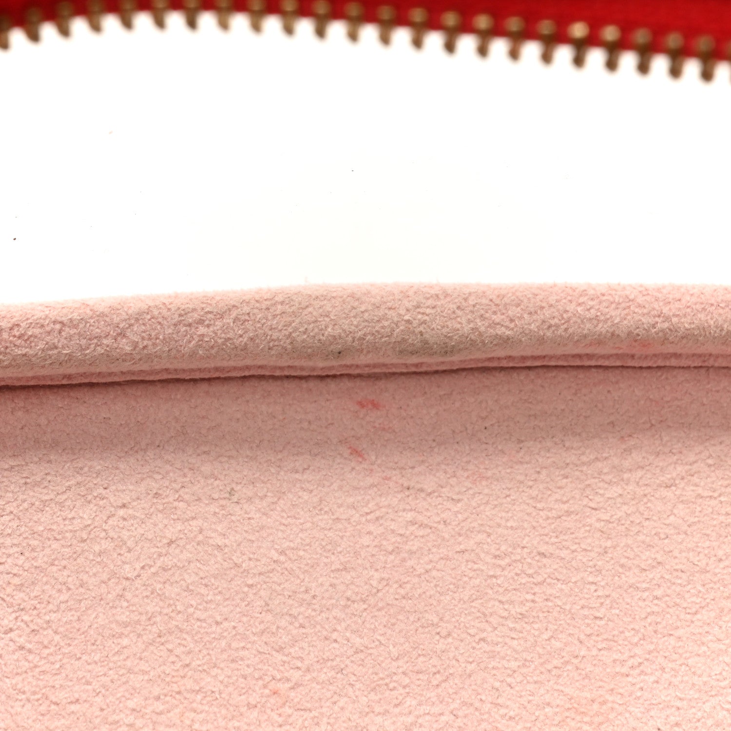 Louis Vuitton Monogram Giant Beach Pouch Rouge 8 of 12