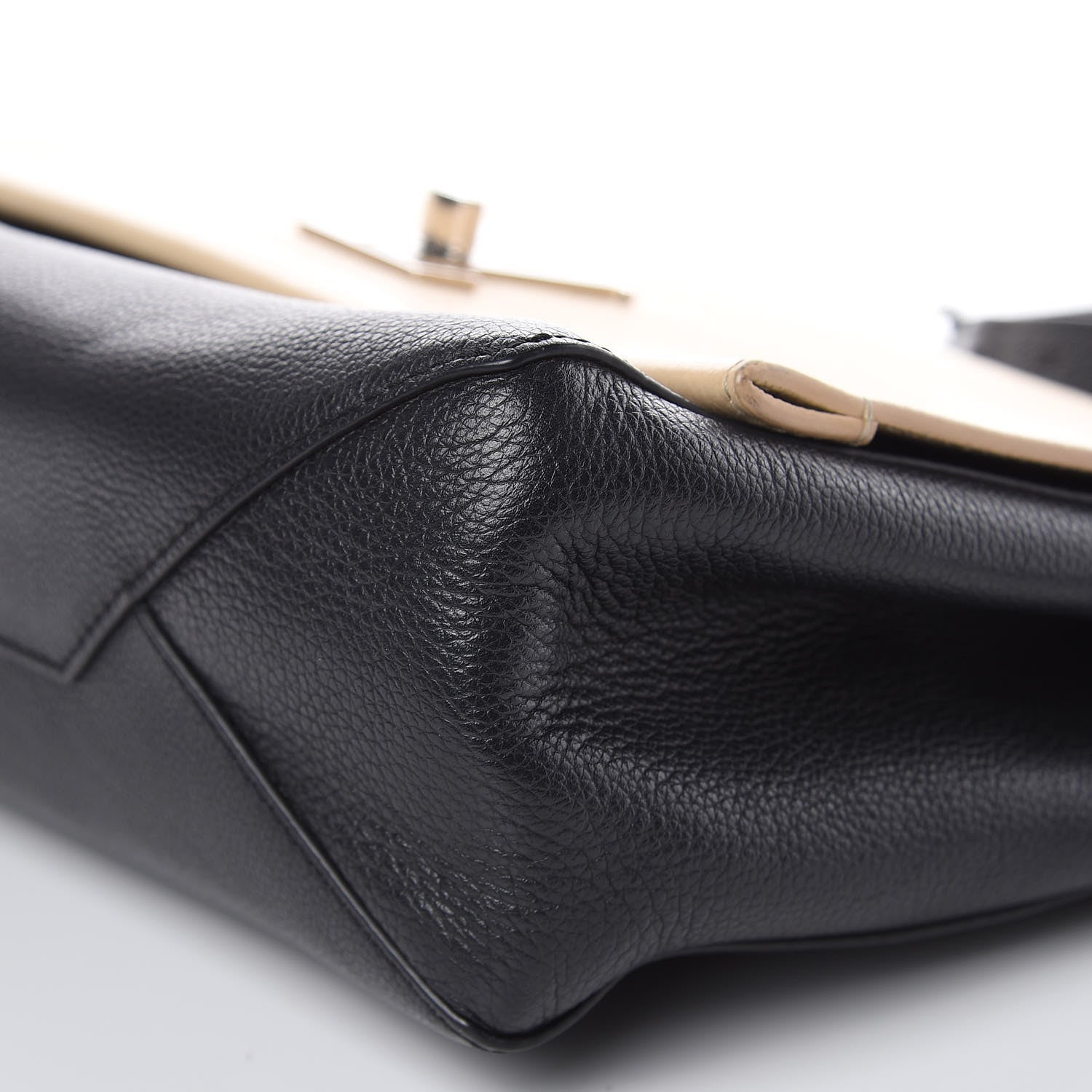 Louis Vuitton Soft Calfskin Lockme II Top Handle Vanille Black 10 of 12