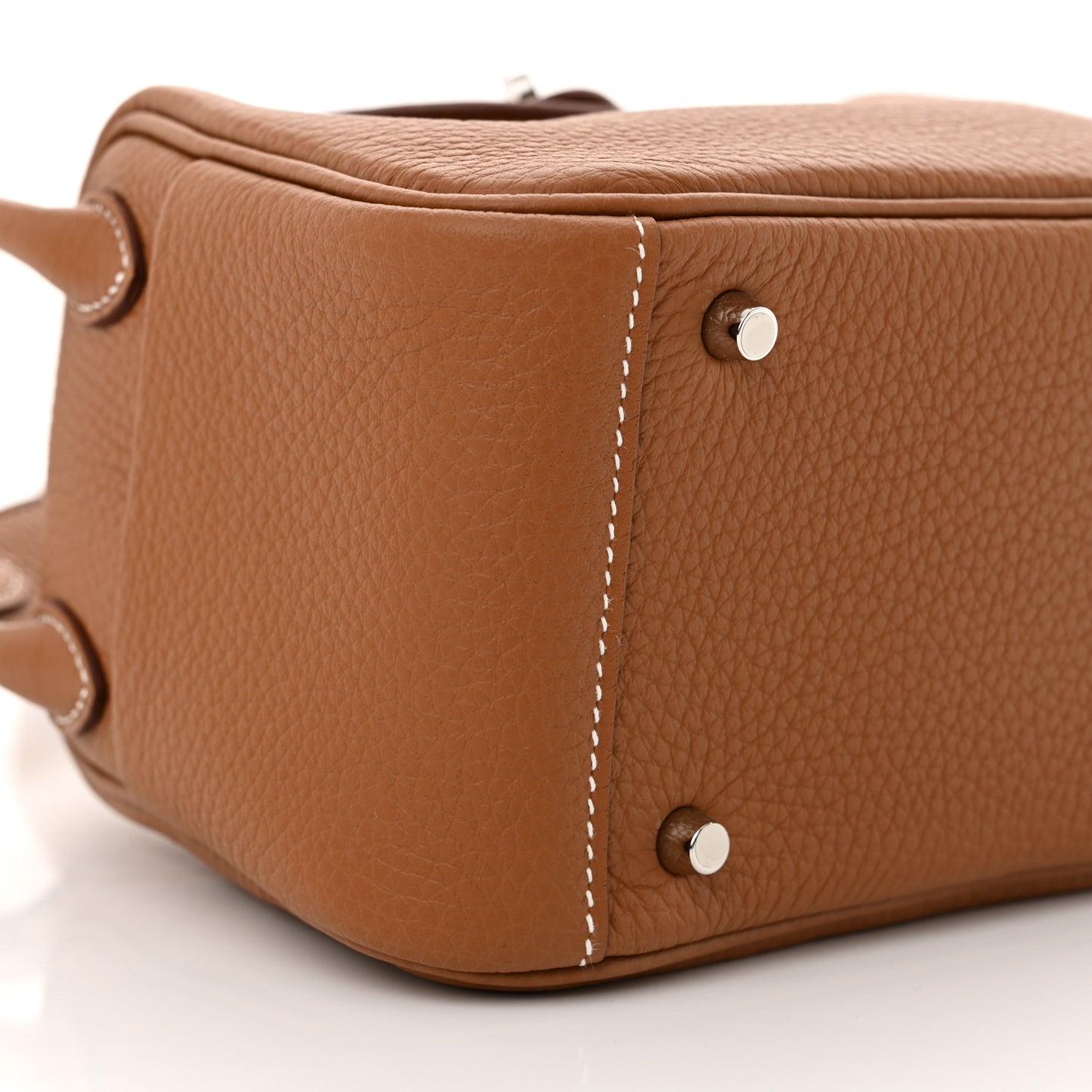 Taurillon Clemence Mini Lindy 20 Gold