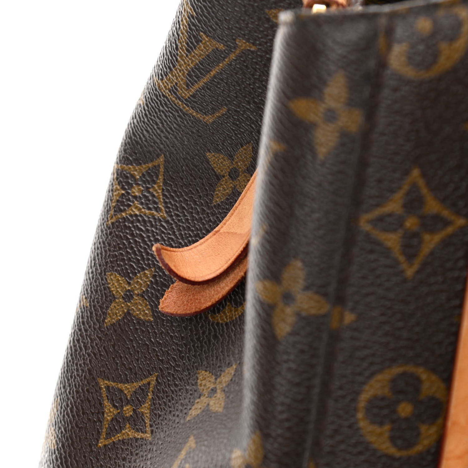 Louis Vuitton Monogram Montaigne MM 13 of 19