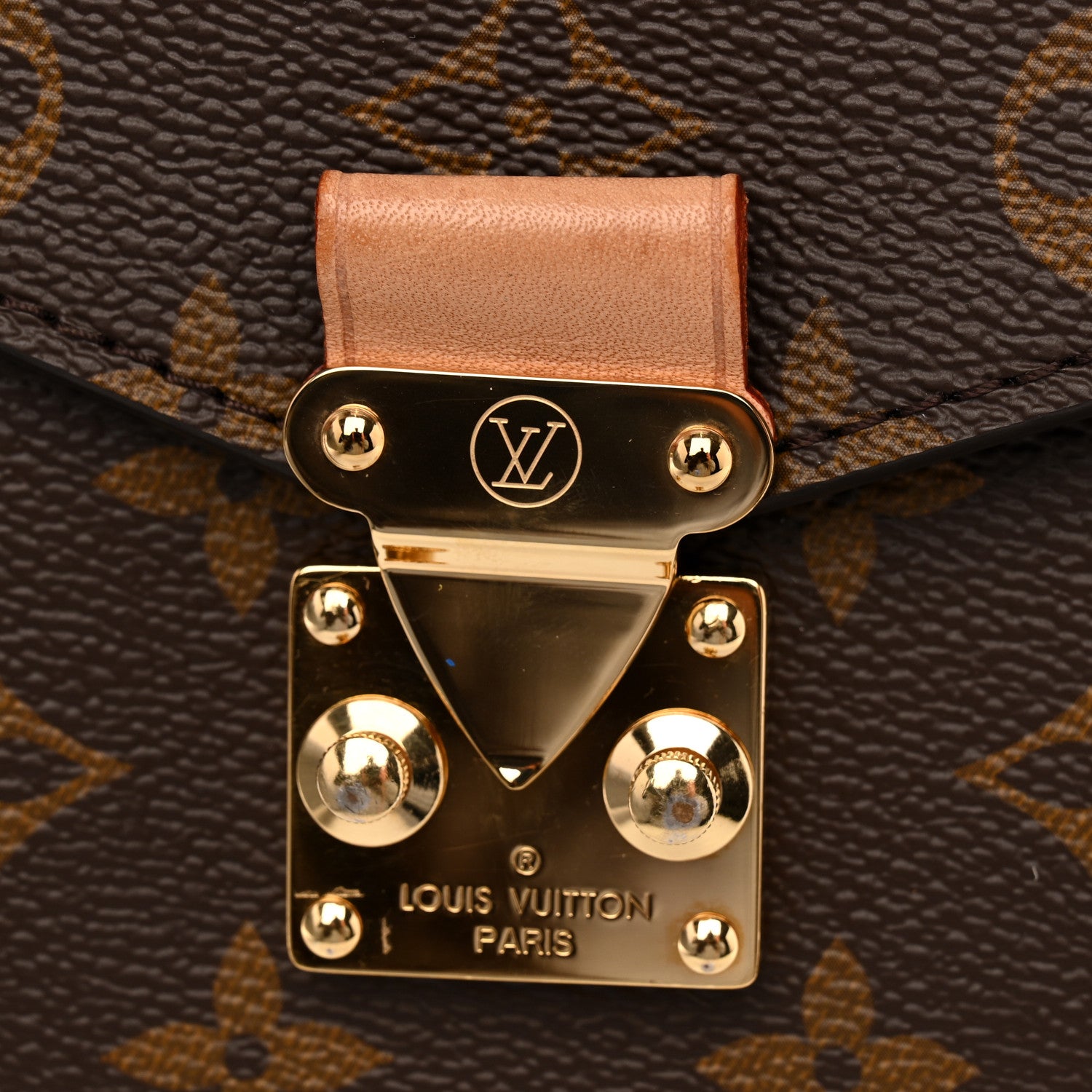 Louis Vuitton Monogram Pochette Metis 12 of 14