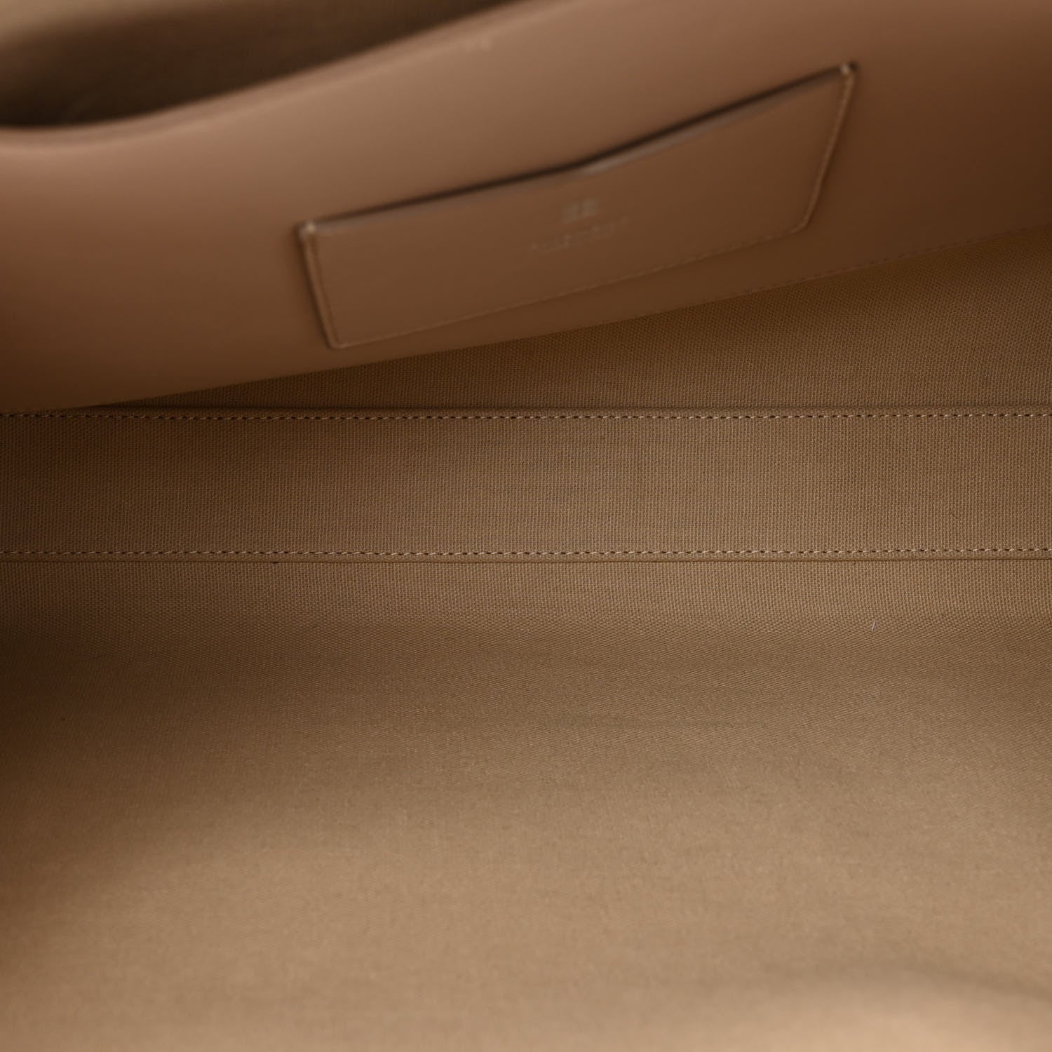 Givenchy Soft Calfskin Medium Soft Antigona Dune 5 of 9