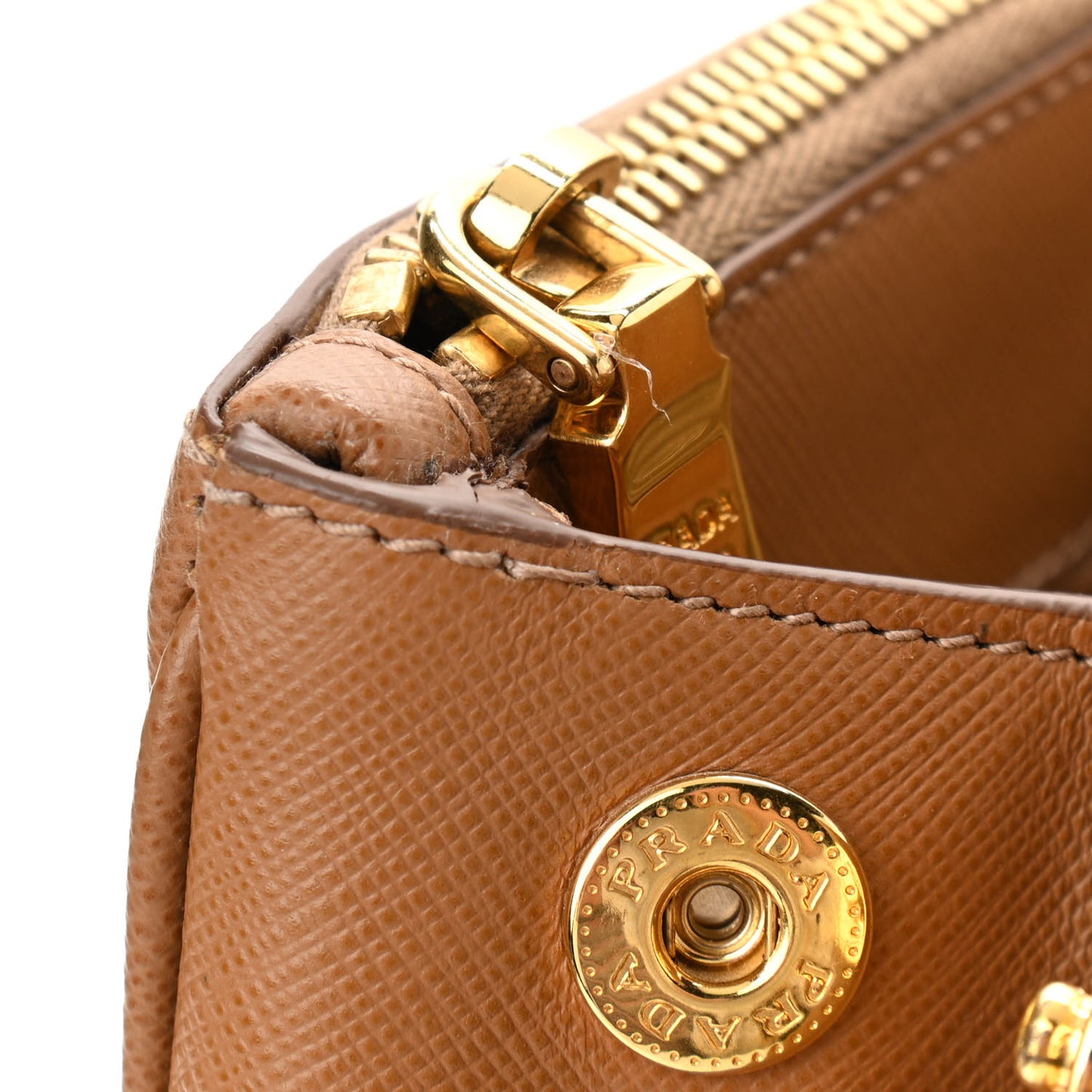 Saffiano Medium Galleria Double Zip Tote Caramel