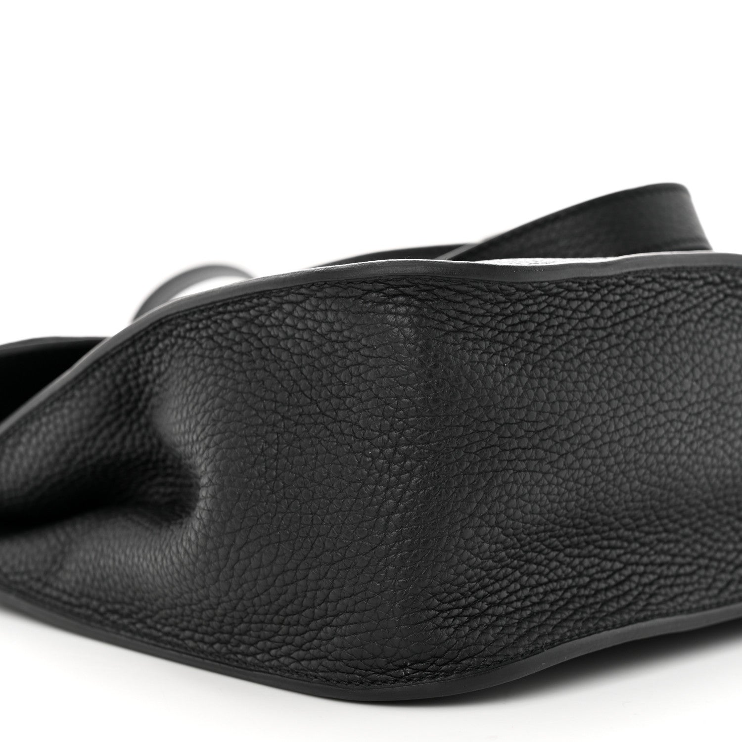 Hermes Taurillon Clemence Halzan 31 GM Black 9 of 14