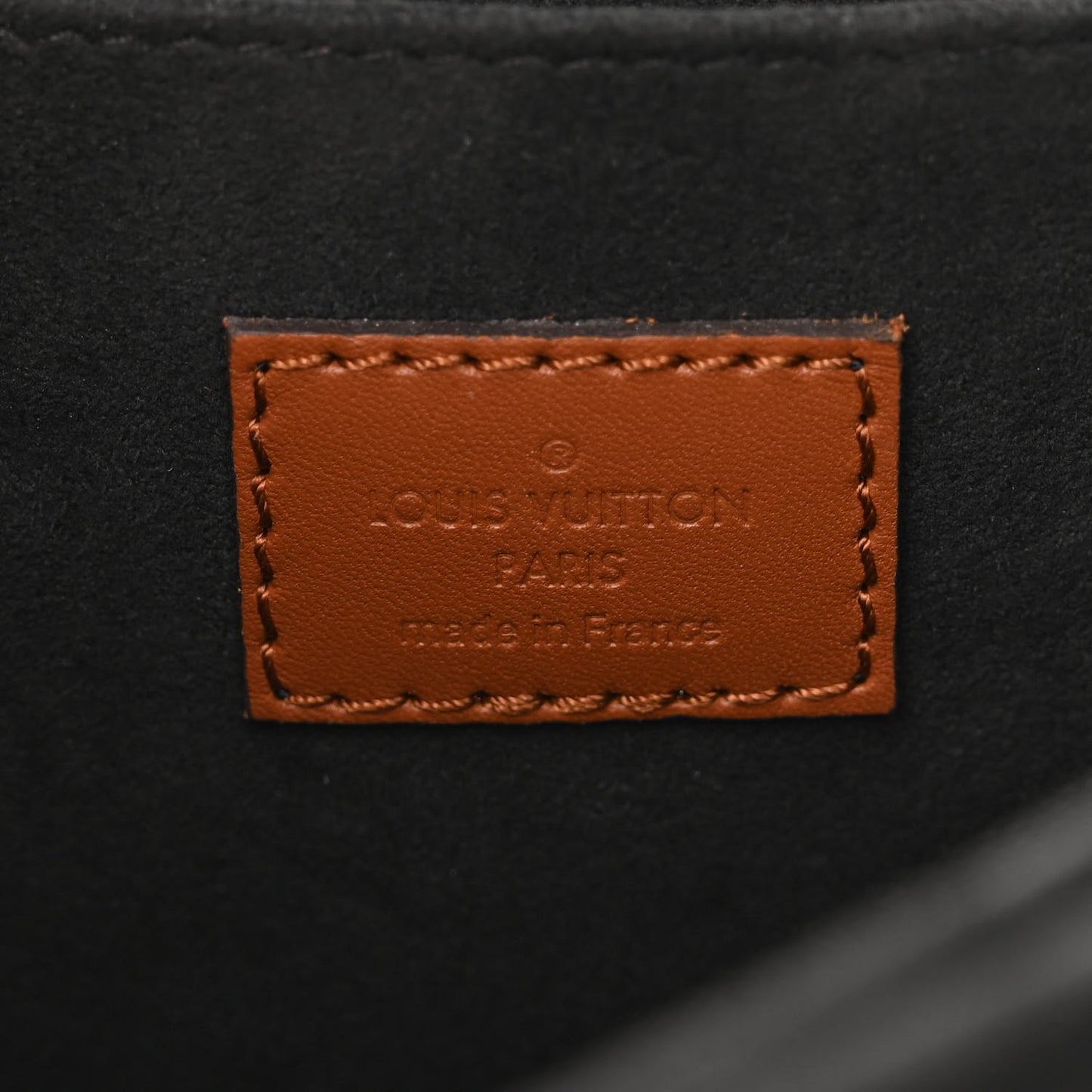 Reverse Monogram Dauphine MM