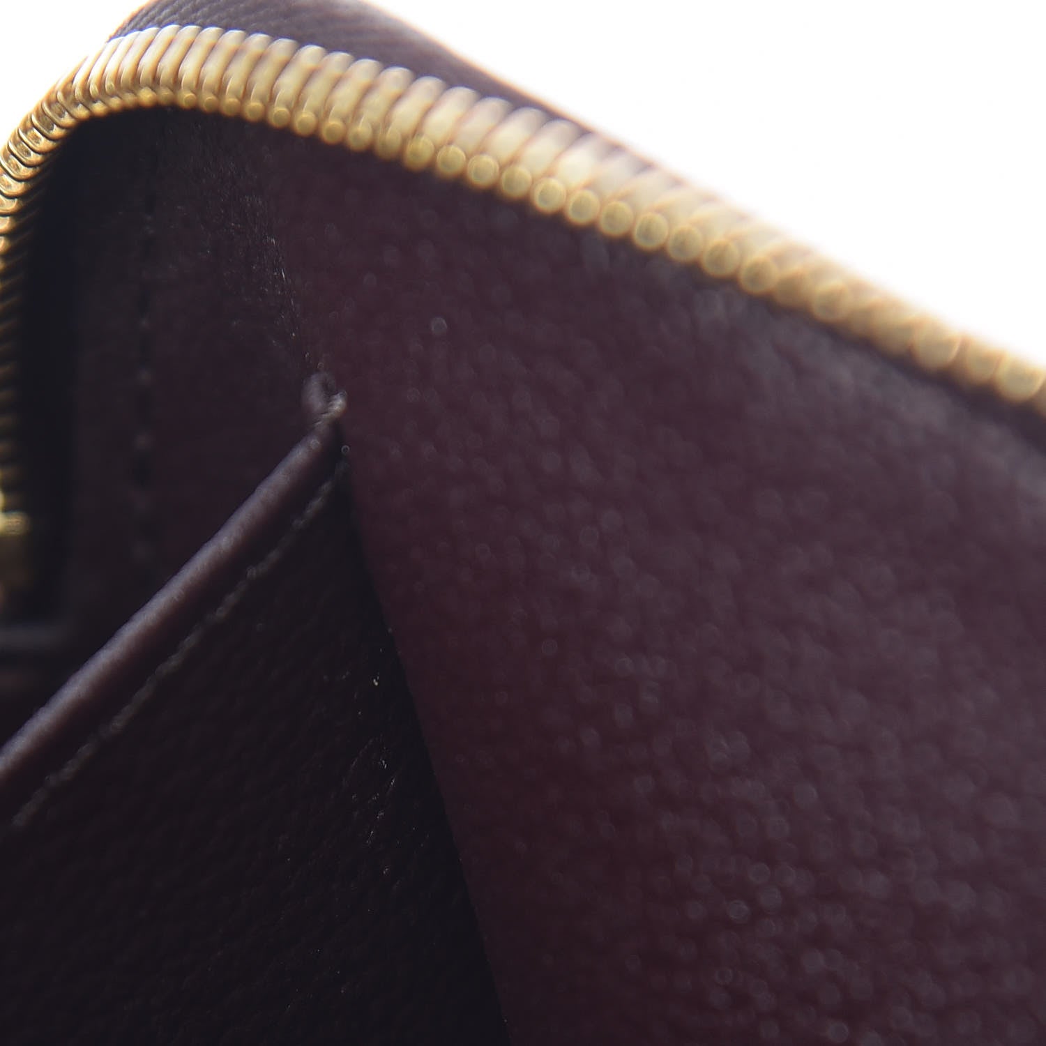 Louis Vuitton Vernis Cosmetic Pouch Amarante 7 of 8