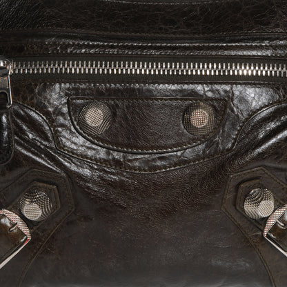 Balenciaga Chevre Agneau Arena Giant 21 Silver Hardware Handle Flat Clutch Vert Fonce 9 of 9