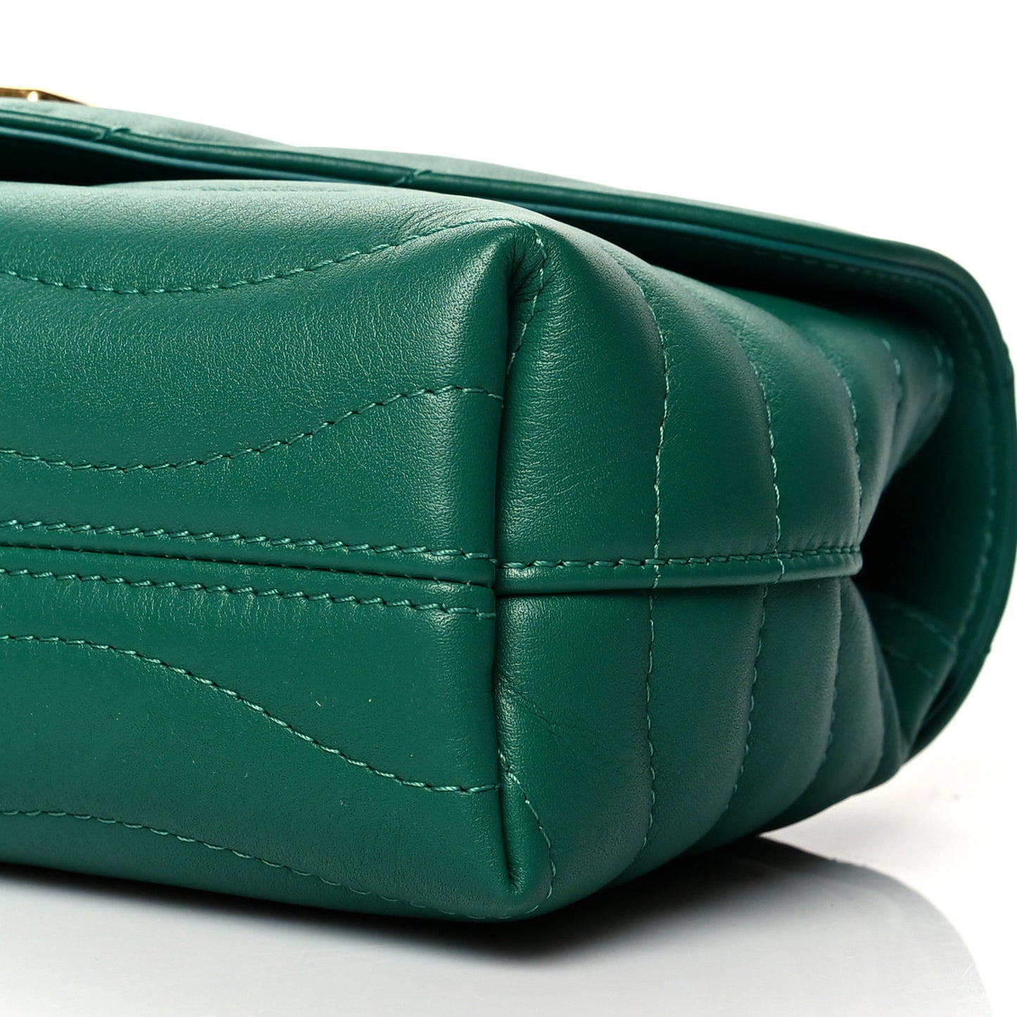 Calfskin New Wave Chain Bag MM NM Emerald