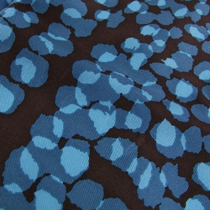 Louis Vuitton Silk Carre Leopard Scarf Blue 5 of 8