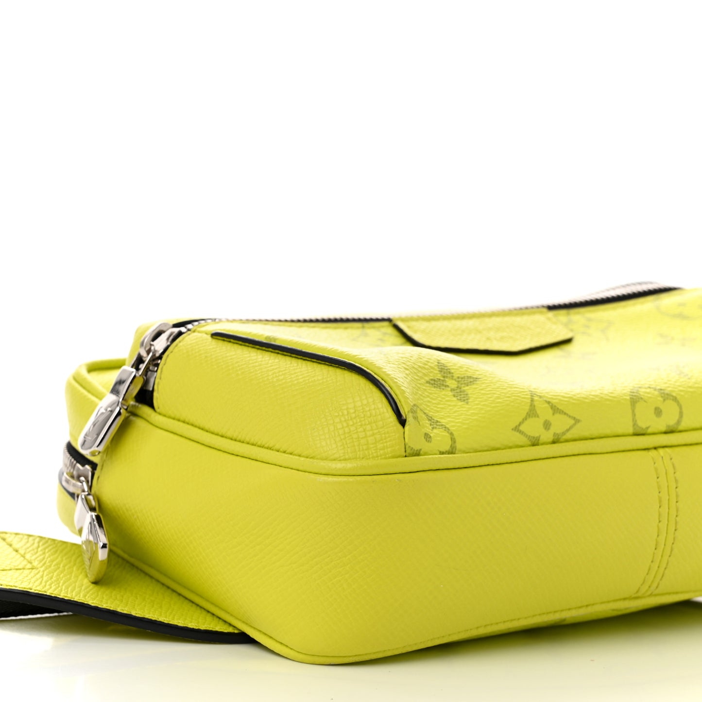 Monogram Taiga Outdoor Bumbag Yellow