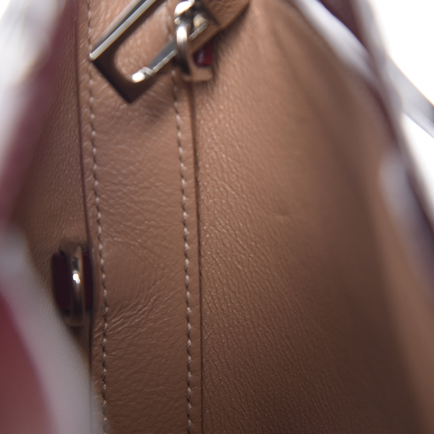 Calfskin Embellished Stella 17 Bucket Pourpre