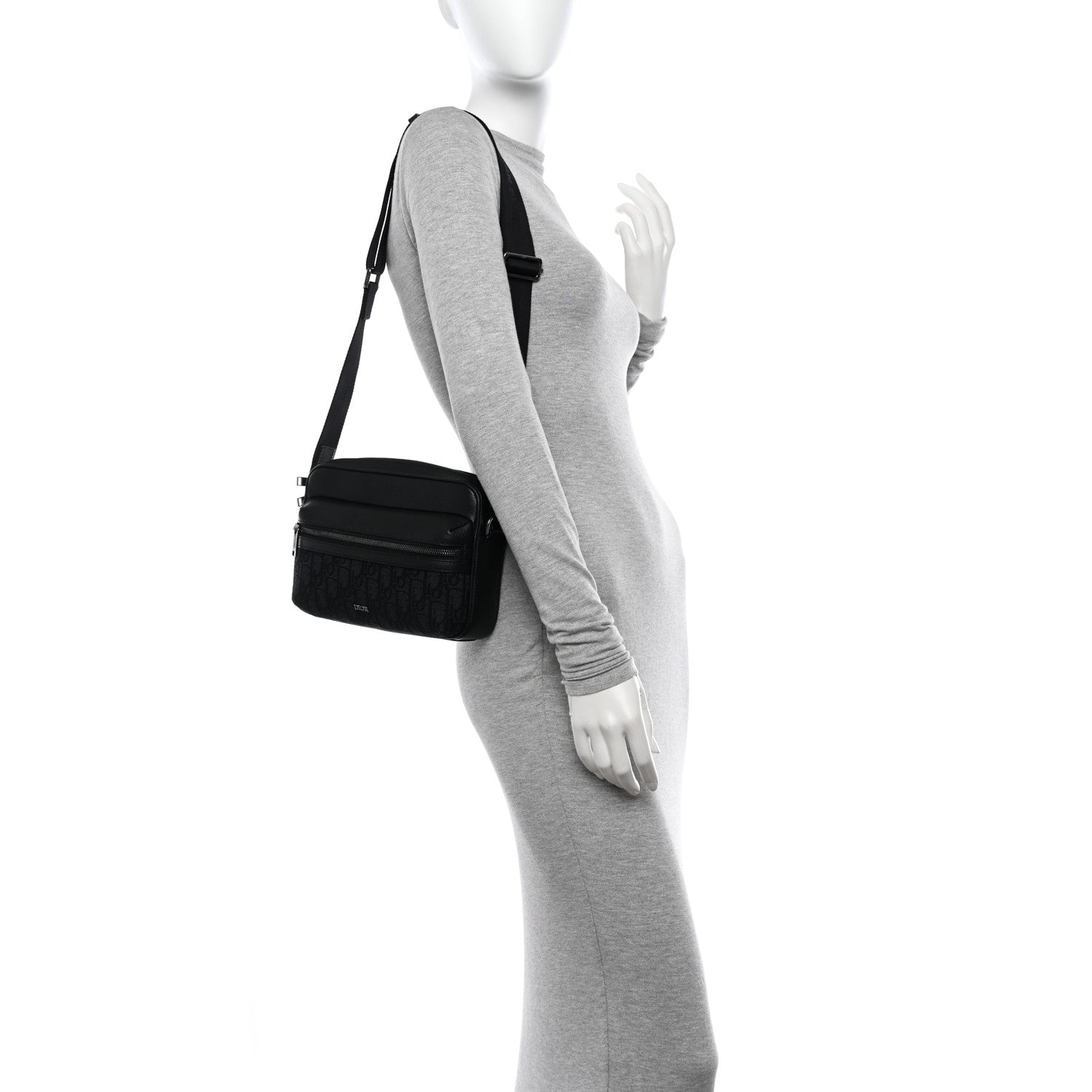 Christian Dior HOMME Oblique 2.0 Rider Zipped Messenger 2 of 10