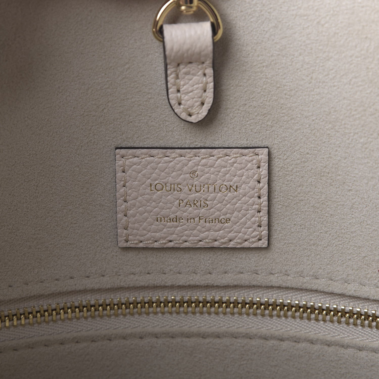 Louis Vuitton Empreinte Monogram Giant By The Pool Onthego MM Cream Saffron 9 of 10