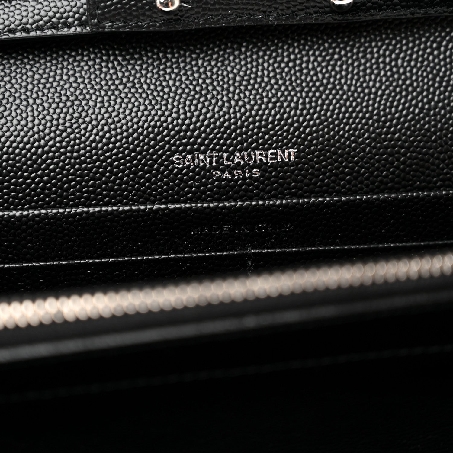 Saint Laurent Grain De Poudre Mixed Matelasse Triquilt Monogram Chain Wallet Black 6 of 8