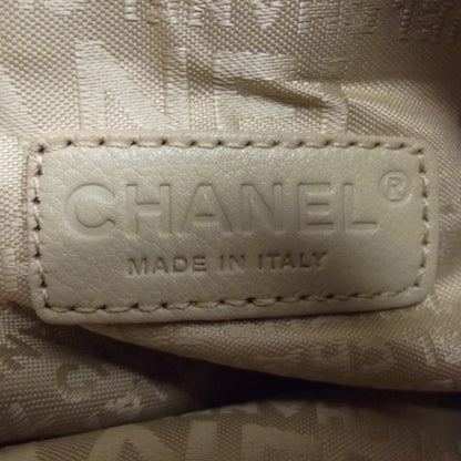 Chanel Leather Square Stitched Large Tote Beige 13 of 16