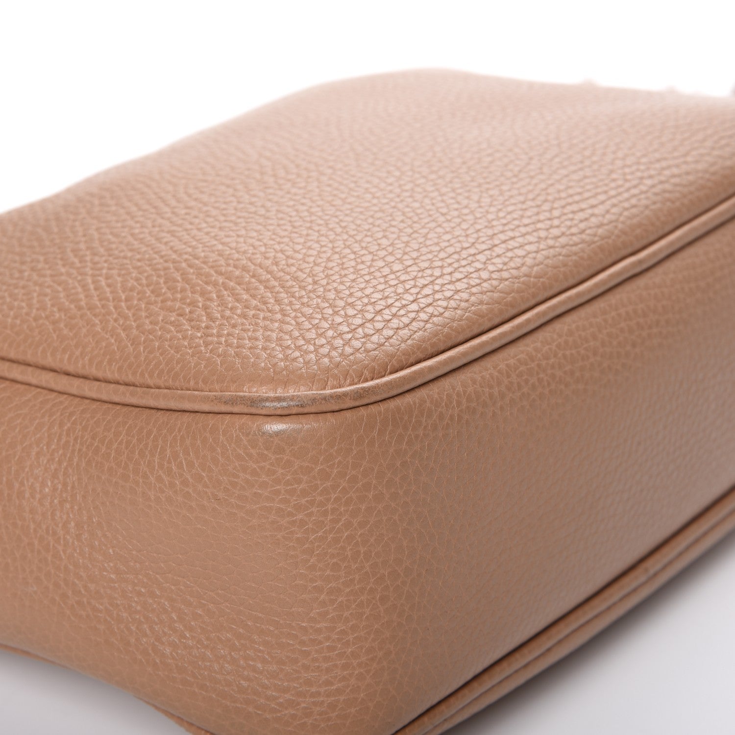 Gucci Pebbled Calfskin Small Soho Disco Bag Camelia 10 of 11