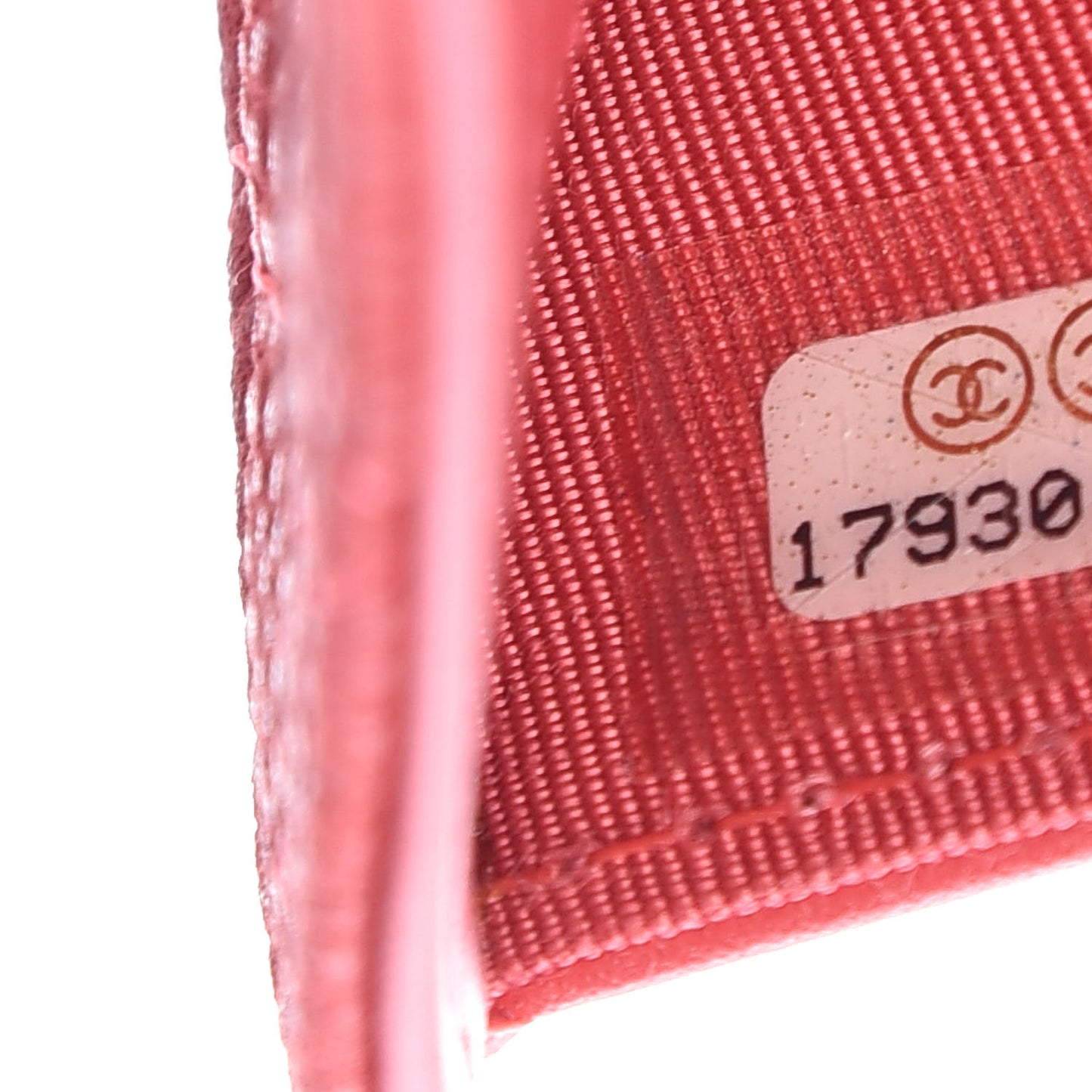 Iridescent Caviar Quilted Yen Wallet Coral Pink