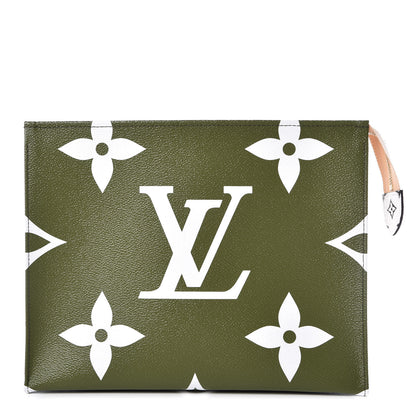 Louis Vuitton Monogram Giant Toiletry Pouch 26 Kaki 1 of 8