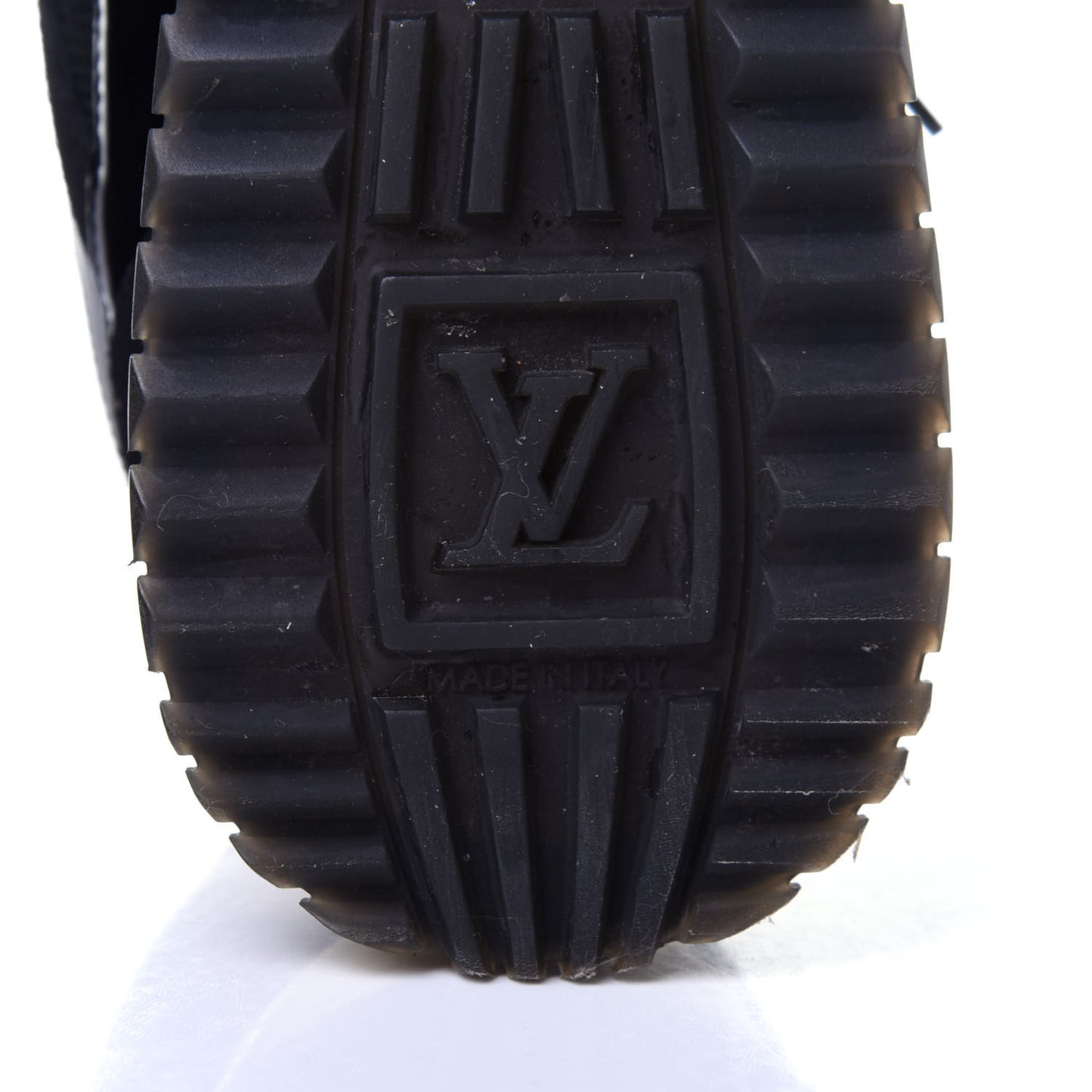 Suede Monogram Run Away Sneakers 40 Black