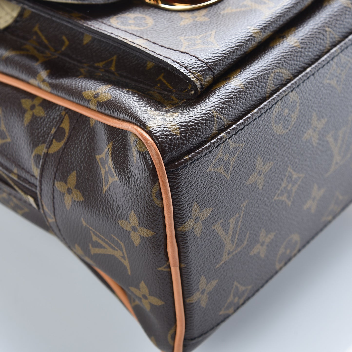Monogram Manhattan GM