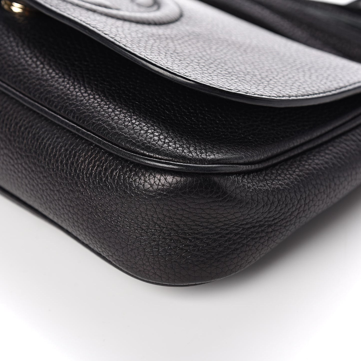 Pebbled Calfskin Medium Soho Flap Crossbody Black