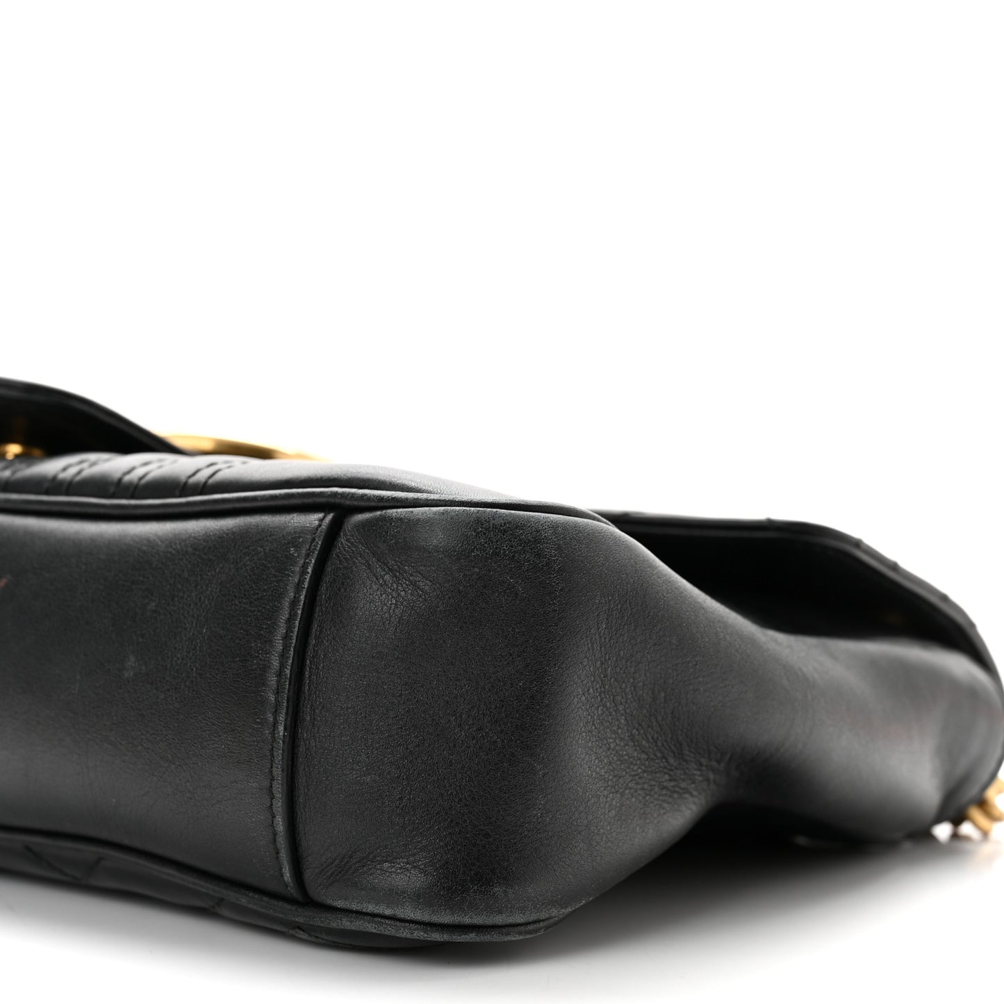 Calfskin Matelasse Medium GG Marmont Shoulder Bag Black