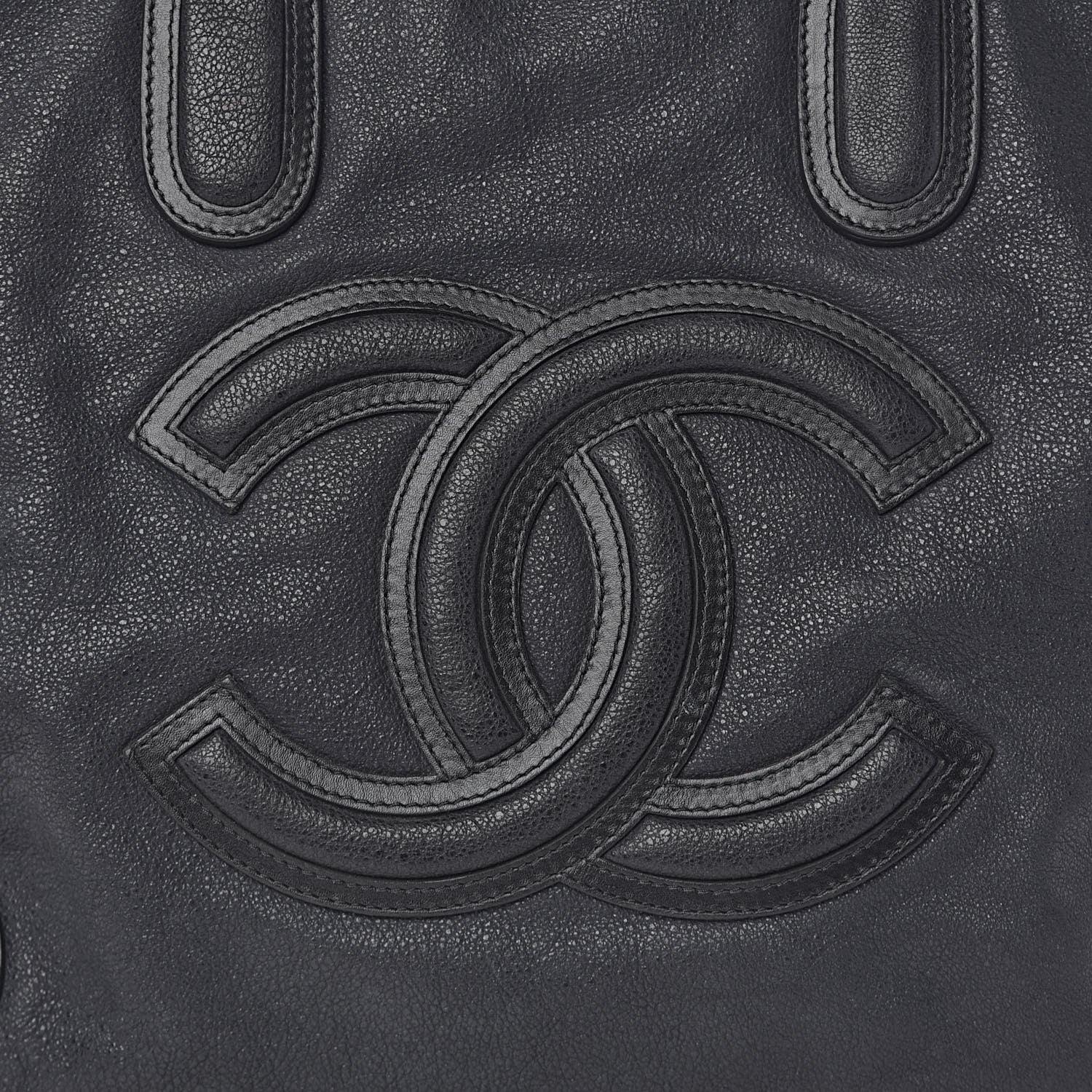 Chanel Calfskin CC Shoulder Bag Black 21 of 21