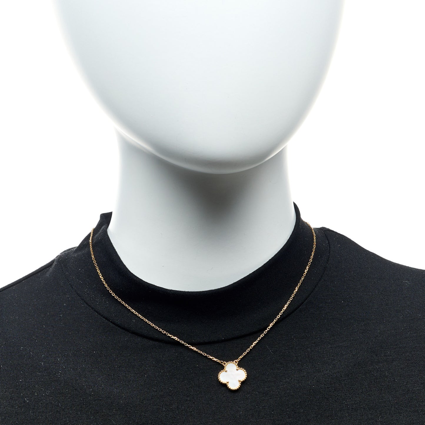 18K Yellow Gold Mother of Pearl Vintage Alhambra Pendant Necklace