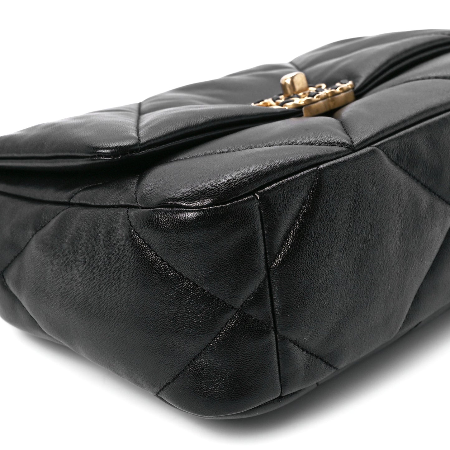 Lambskin Quilted Medium Chanel 19 Flap Black