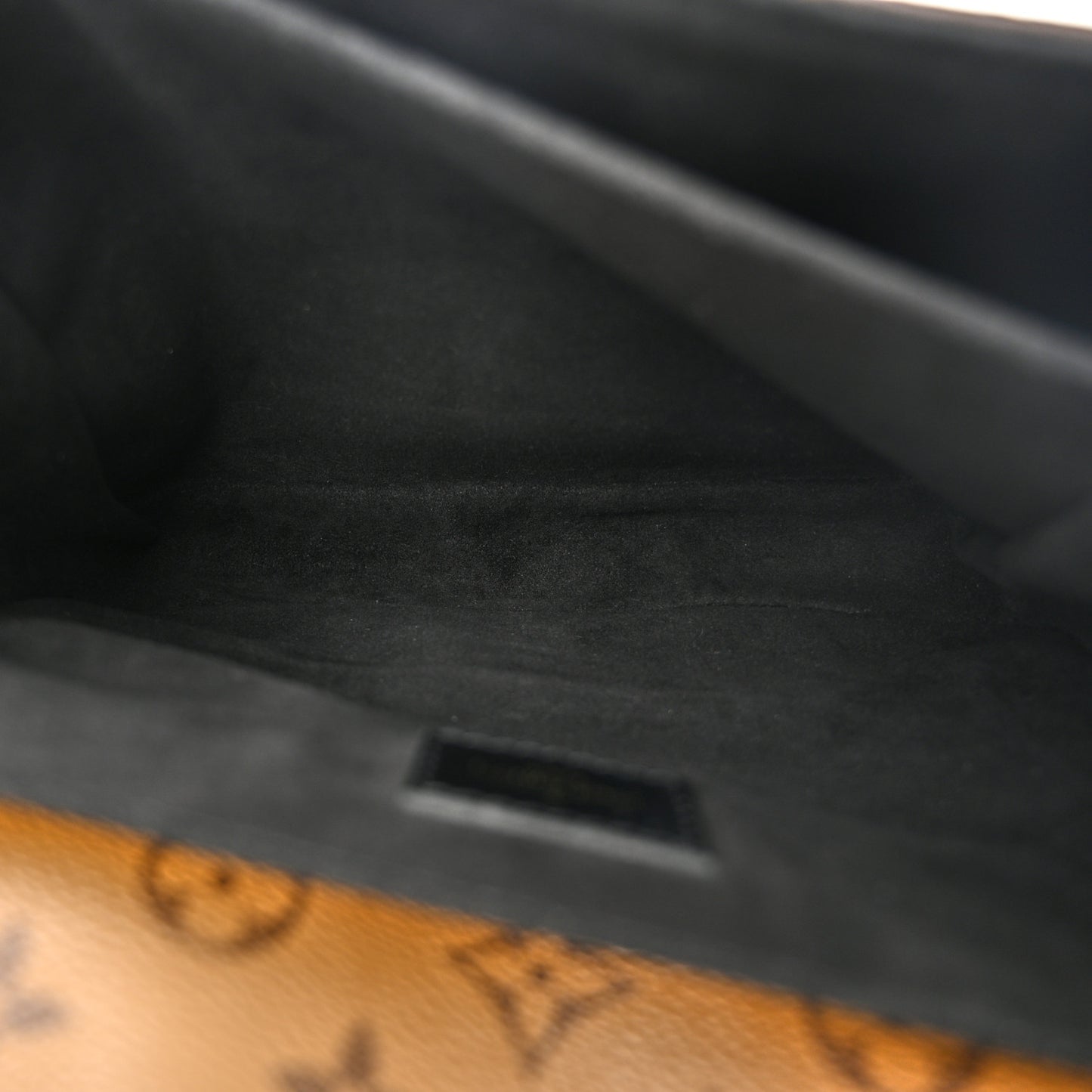 Reverse Monogram Pochette Metis