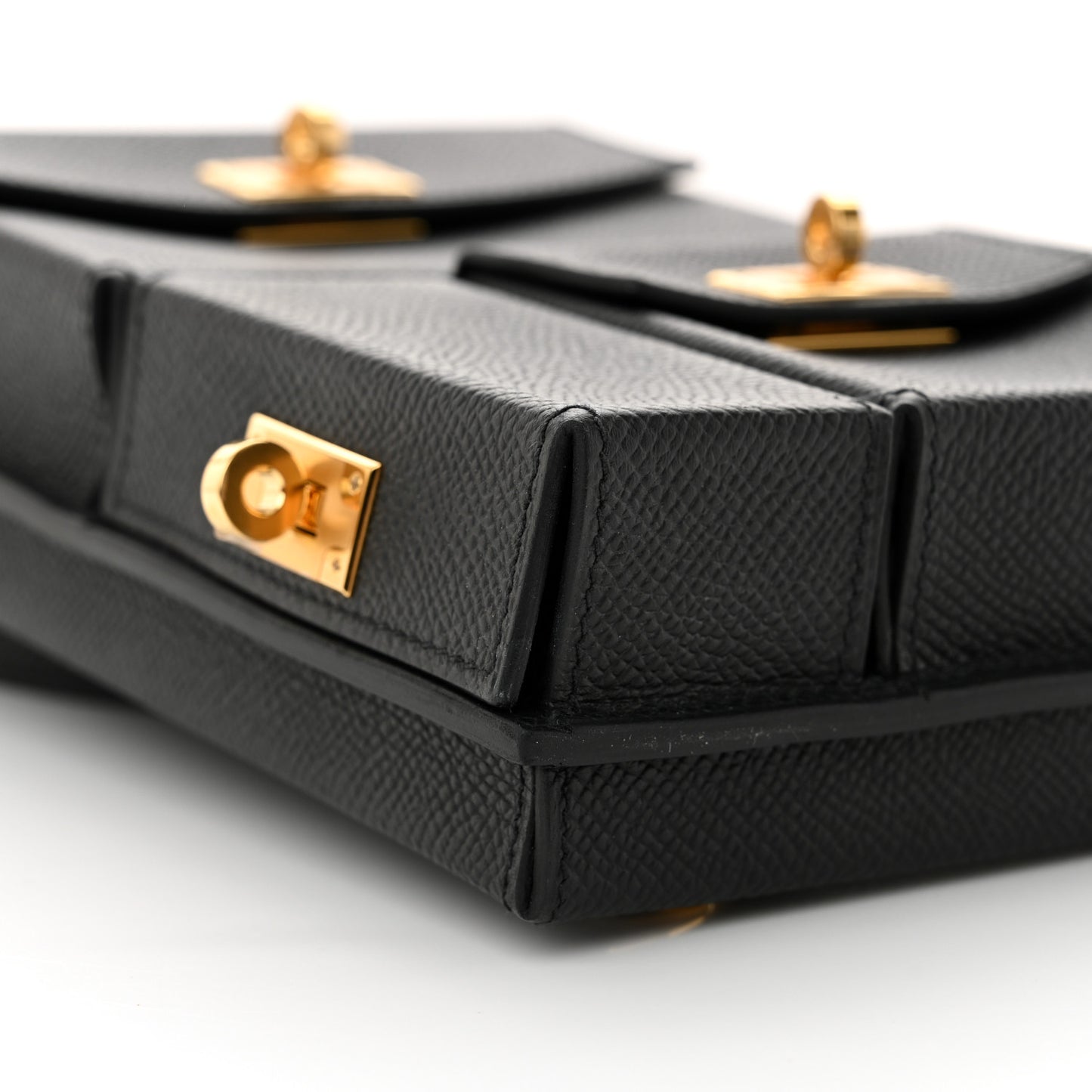 Epsom Kelly Multi Pocket Pochette To Go Black