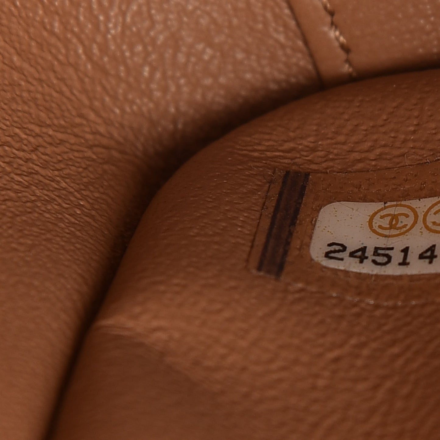 Caviar Quilted Large Business Affinity Flap Camel