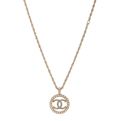 Chanel Pearl CC Round Pendant Necklace Gold 1 of 6